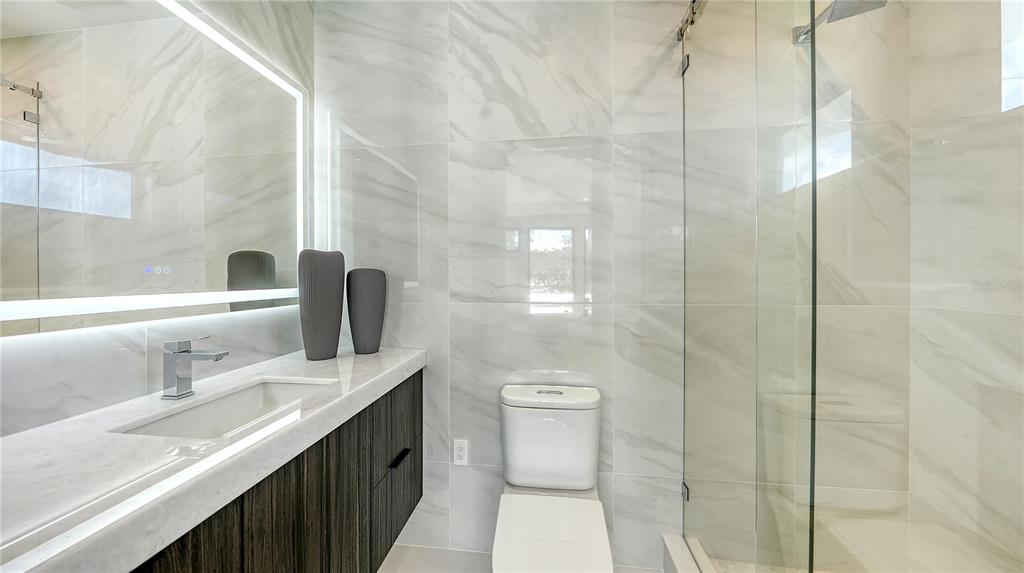 Sarasota, Florida, 34239, United States, 5 Bedrooms Bedrooms, ,8 BathroomsBathrooms,Residential,For Sale,1991570