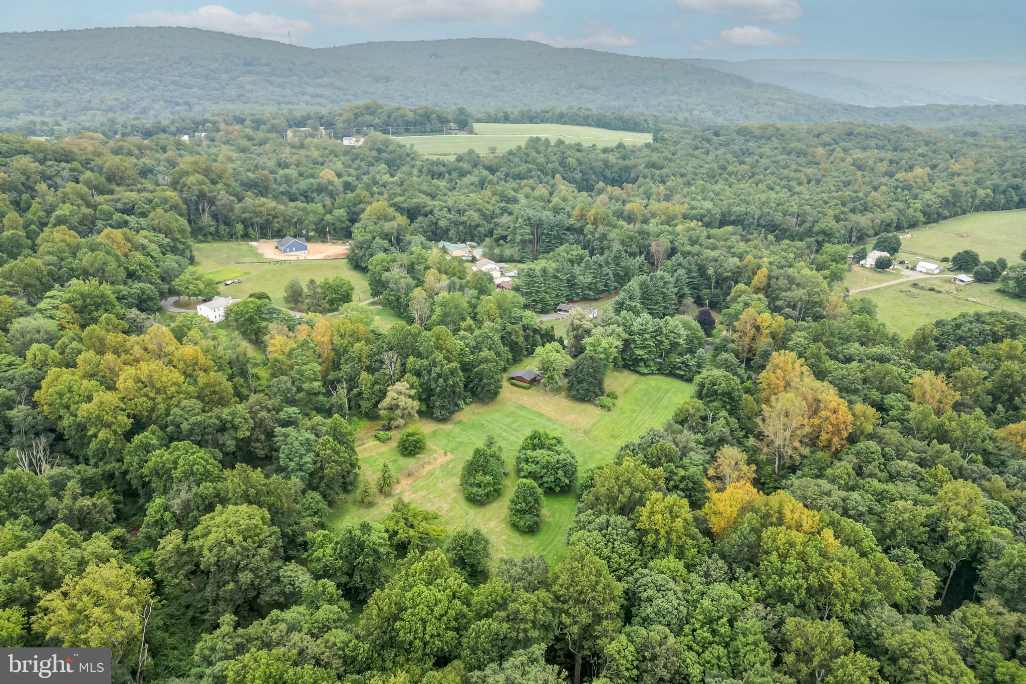 Smithsburg, Maryland, 21783, United States, 1 Bedroom Bedrooms, ,2 BathroomsBathrooms,Residential,For Sale,1929161