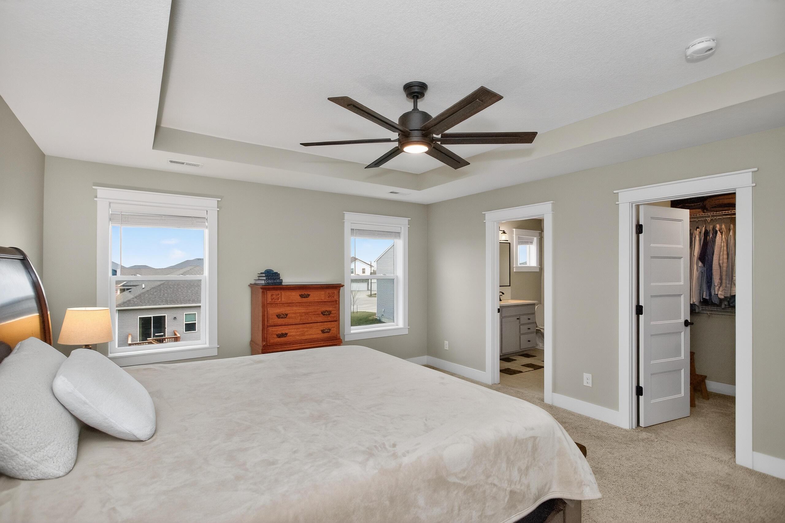 Ames, Iowa, 50014, United States, 5 Bedrooms Bedrooms, ,4 BathroomsBathrooms,Residential,For Sale,2006448