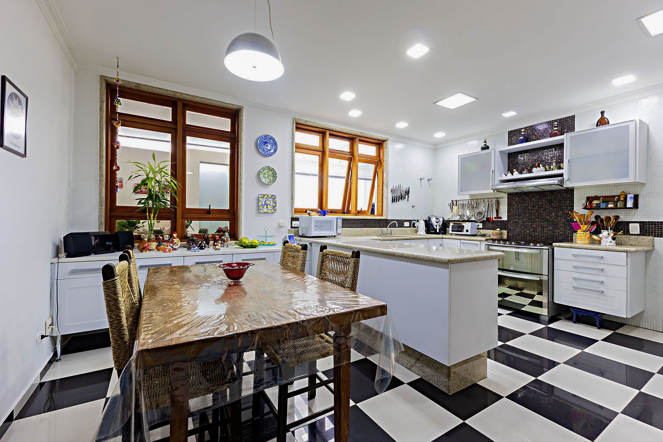  Exclusive residence in a distinctive gated community with five suites - 物件實景