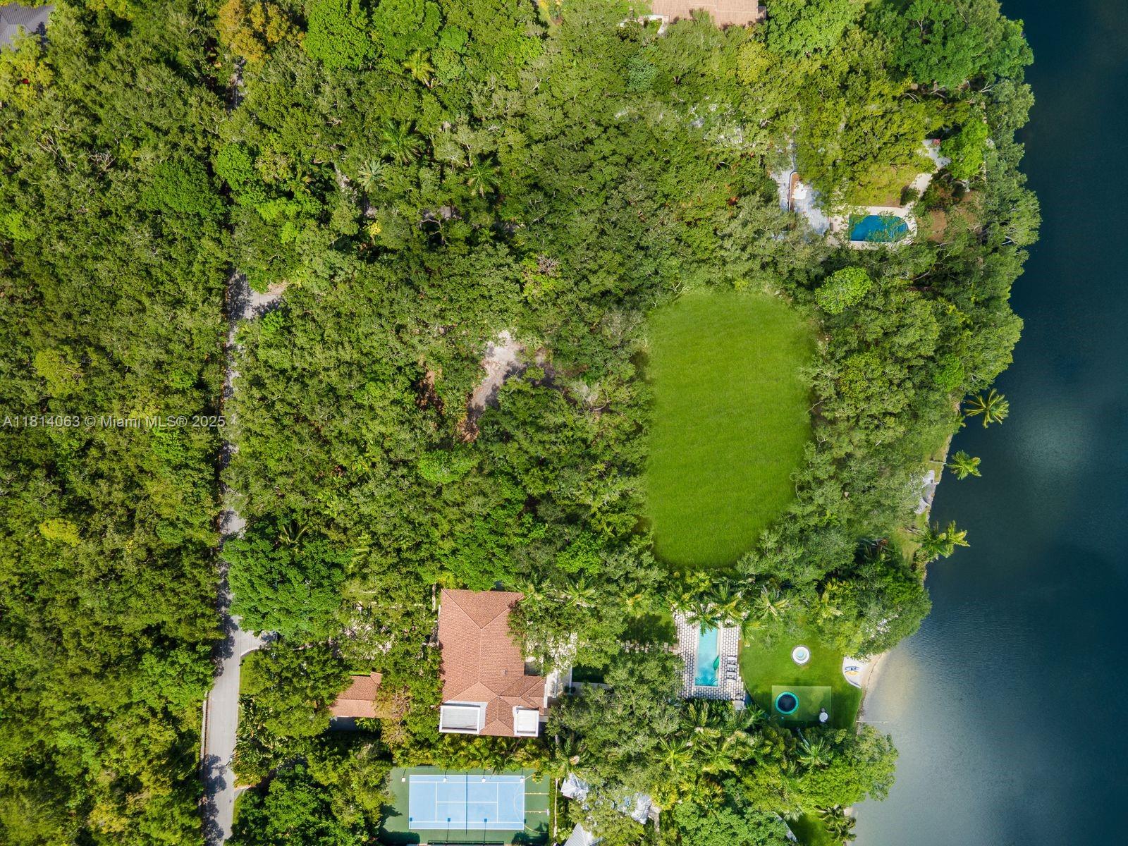Coral Gables, Florida, 33156, United States, ,Land,For Sale,1840741