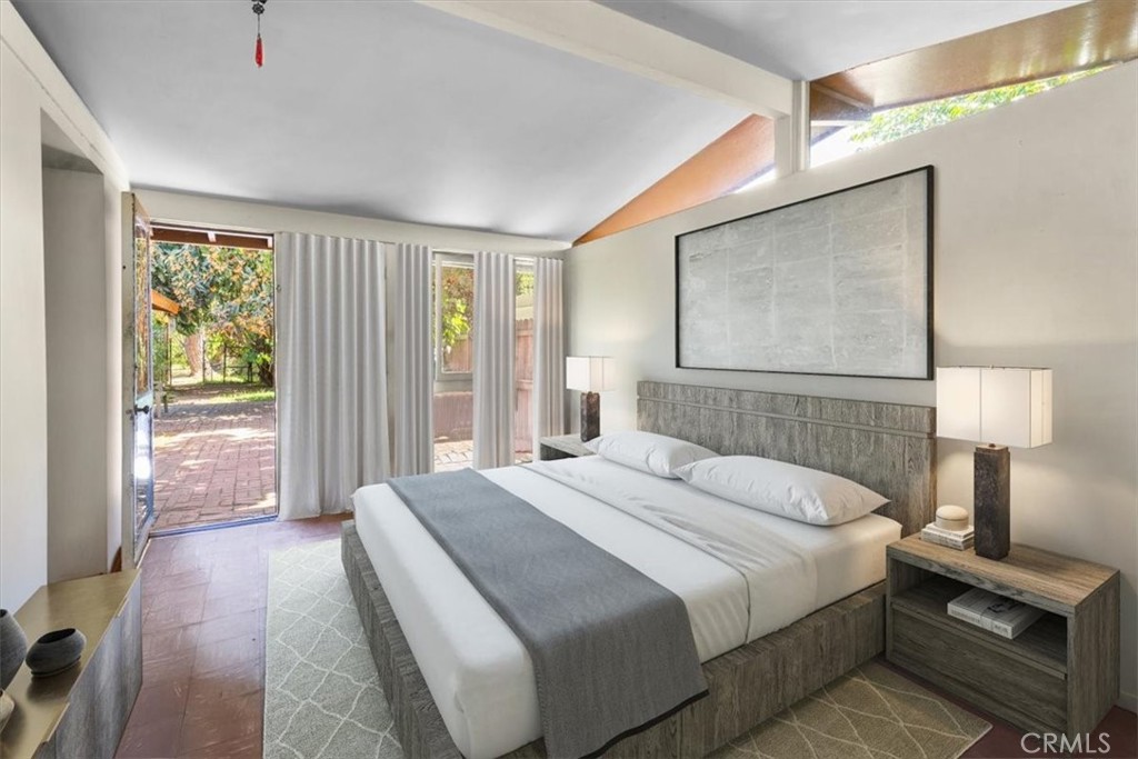 Pomona, California, 91766, United States, 4 Bedrooms Bedrooms, ,2 BathroomsBathrooms,Residential,For Sale,1920904