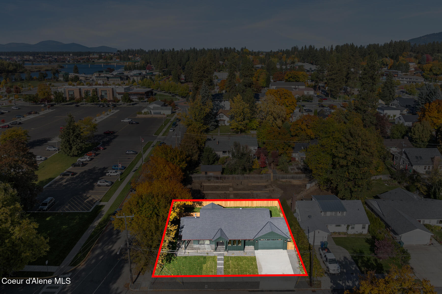 Coeur d'Alene, Idaho, 83814, United States, 4 Bedrooms Bedrooms, ,3 BathroomsBathrooms,Residential,For Sale,1977806