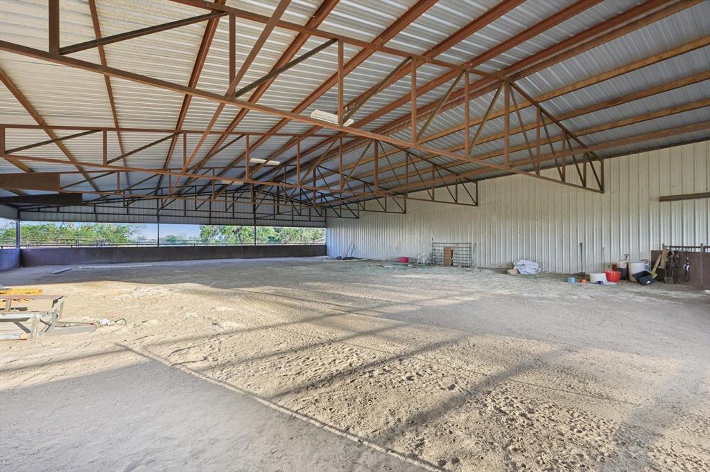 Pilot Point, Texas, 76258, United States, 4 Bedrooms Bedrooms, ,4 BathroomsBathrooms,Residential,For Sale,1974157