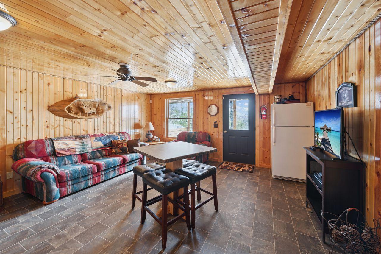 Washburn, Wisconsin, 54891, United States, 3 Bedrooms Bedrooms, ,1 BathroomBathrooms,Residential,For Sale,1687248