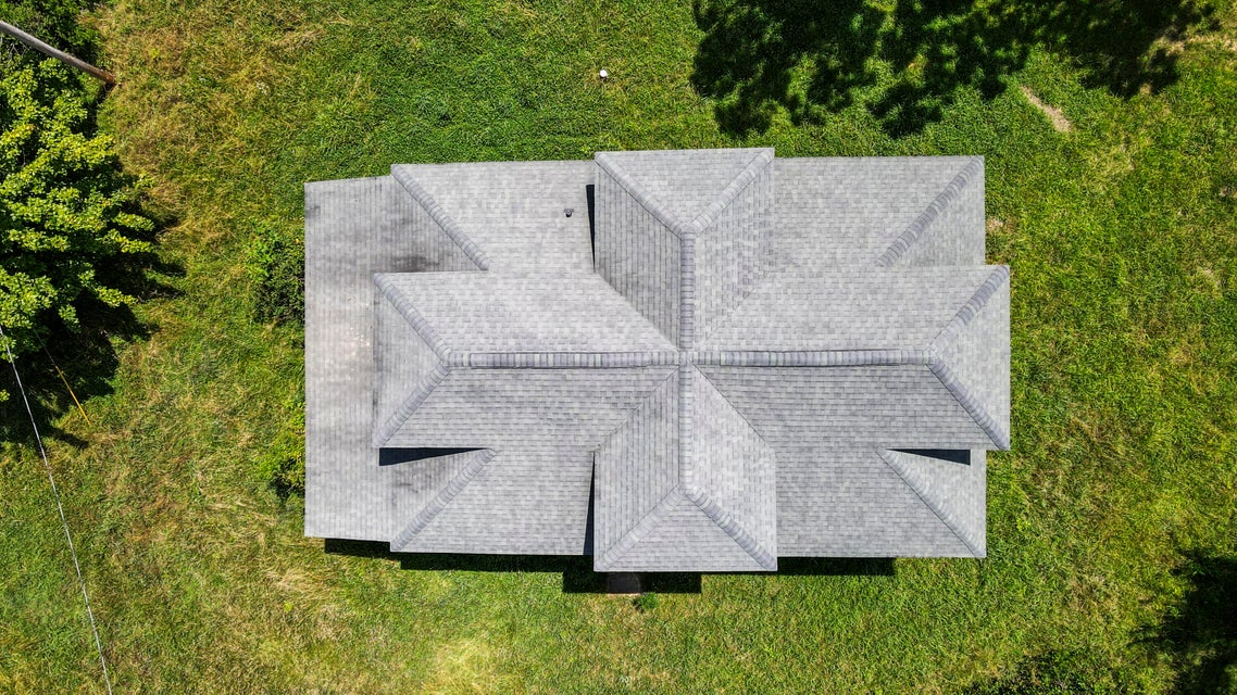 Peace Valley, Missouri, 65788, United States, 5 Bedrooms Bedrooms, ,1 BathroomBathrooms,Residential,For Sale,1980940