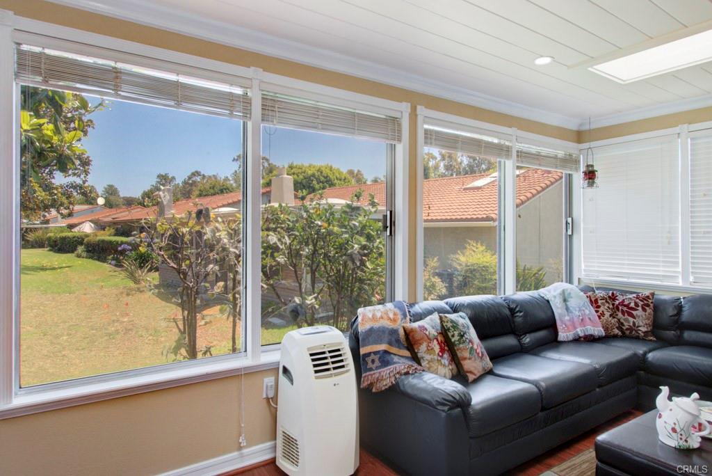 Laguna Woods, California, 92637, United States, 2 Bedrooms Bedrooms, ,Residential,For Sale,1880064
