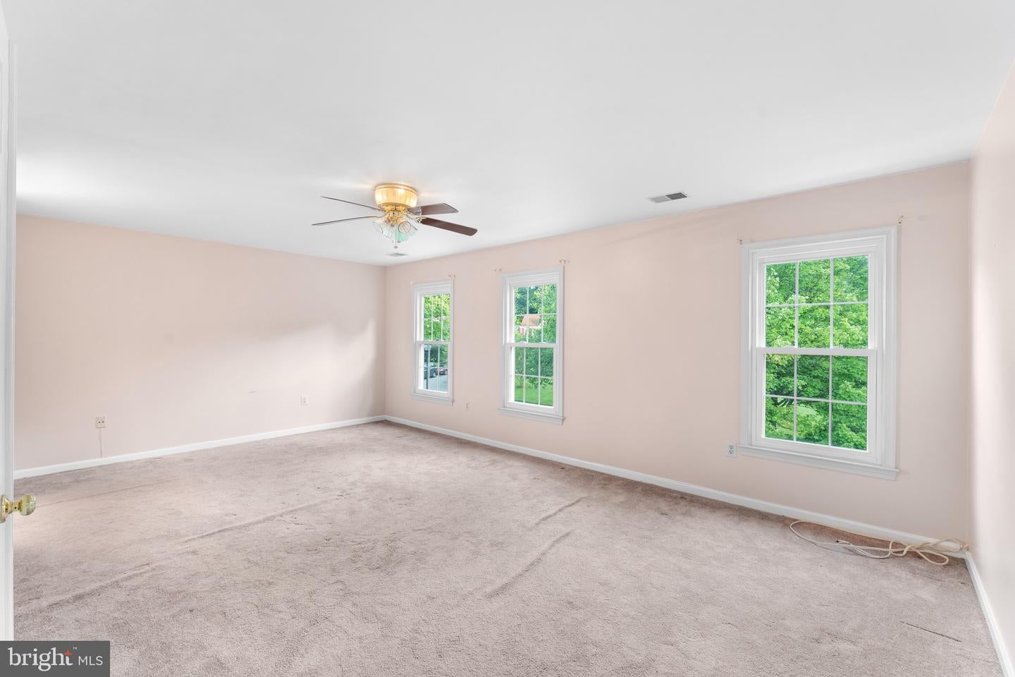 BOWIE, Maryland, 20720, United States, 4 Bedrooms Bedrooms, ,4 BathroomsBathrooms,Residential,For Sale,1897173