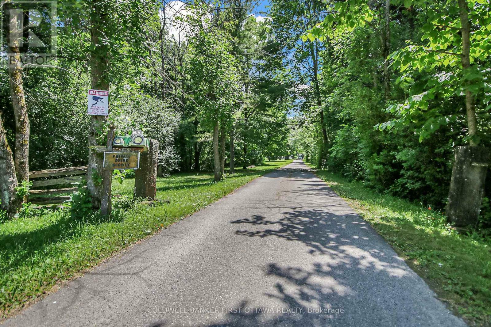 BECKWITH, Ontario, K7C 0S9, CA, 3 Bedrooms Bedrooms, ,2 BathroomsBathrooms,Residential,For Sale,1875056