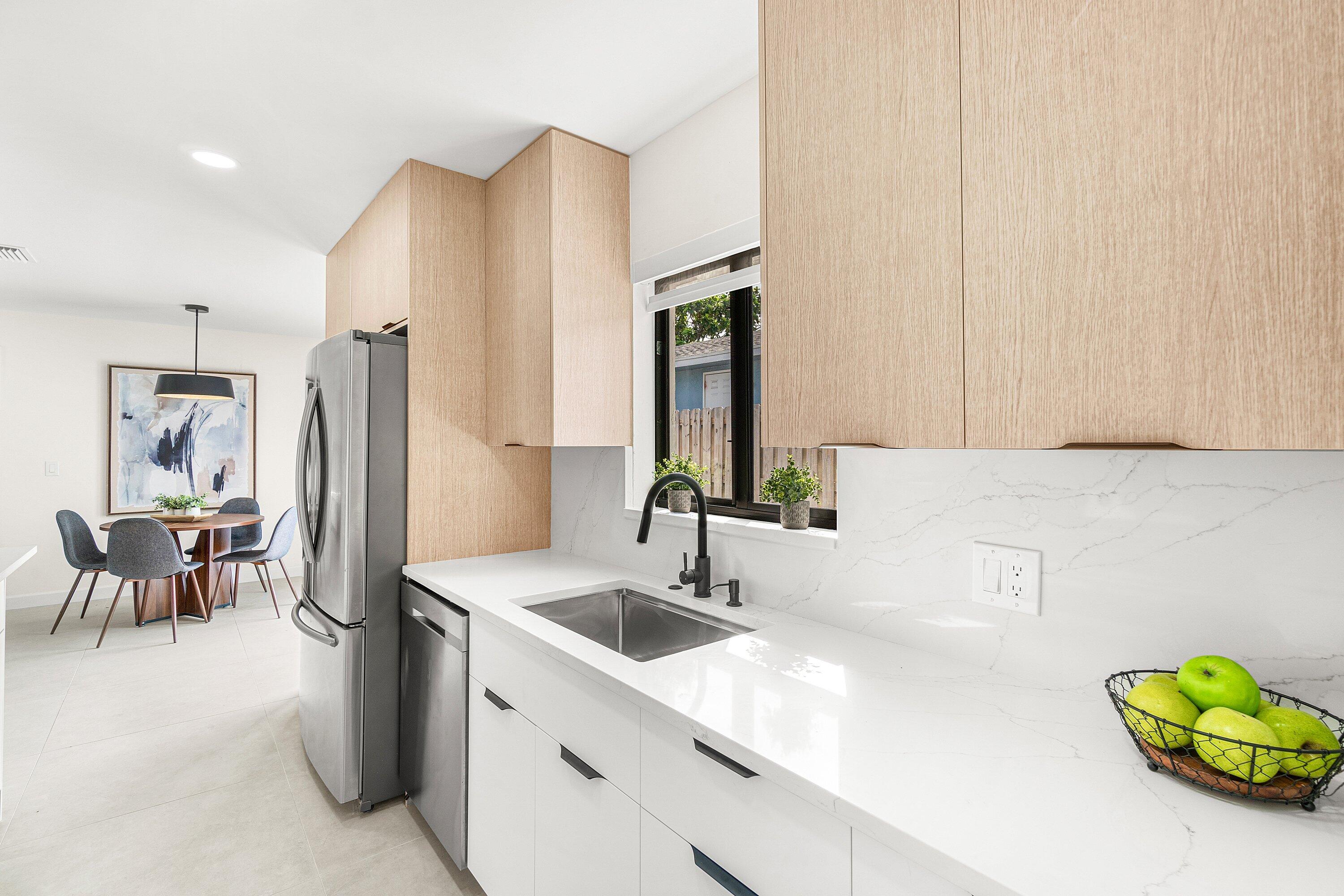 Delray Beach, Florida, 33483, United States, 4 Bedrooms Bedrooms, ,2 BathroomsBathrooms,Residential,For Sale,1987972