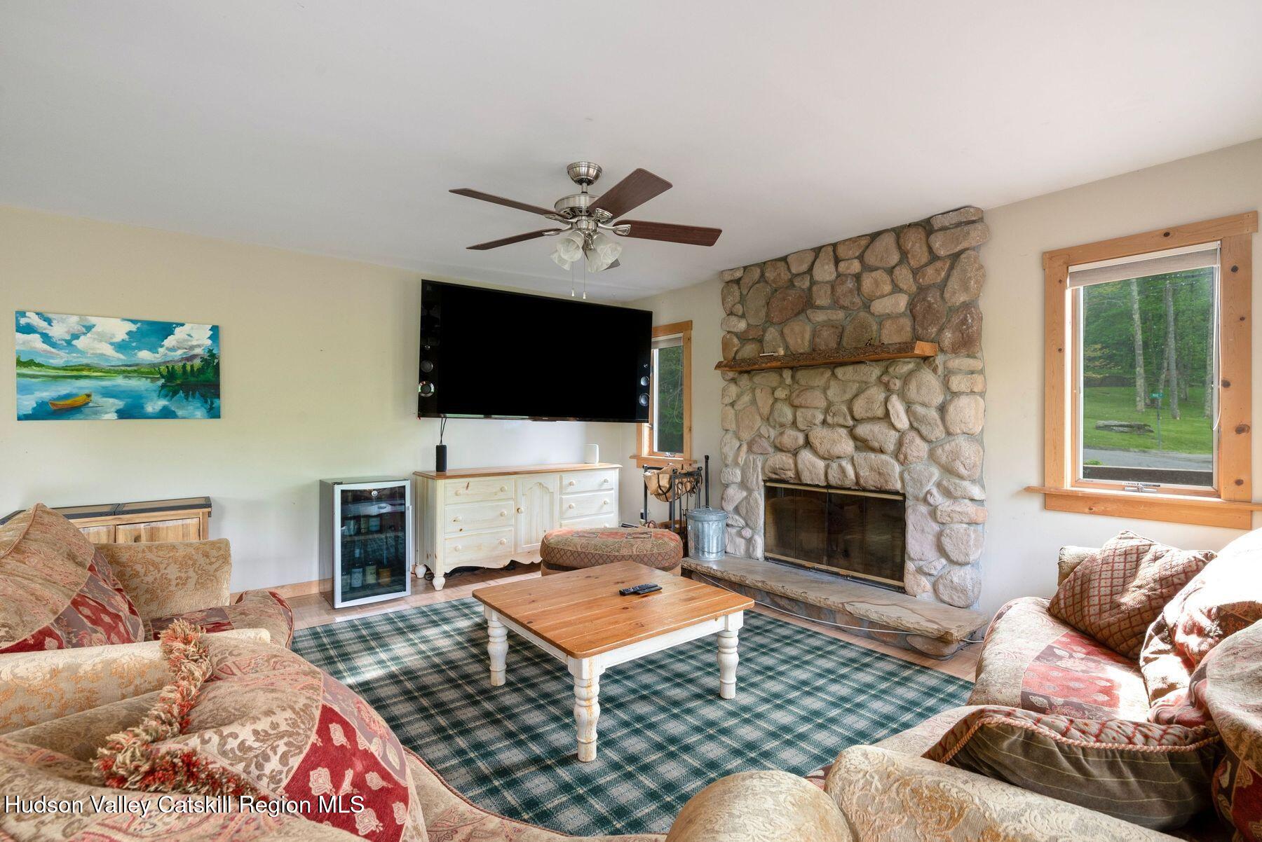 Hunter, New York, 12442, United States, 7 Bedrooms Bedrooms, ,3 BathroomsBathrooms,Residential,For Sale,1856172
