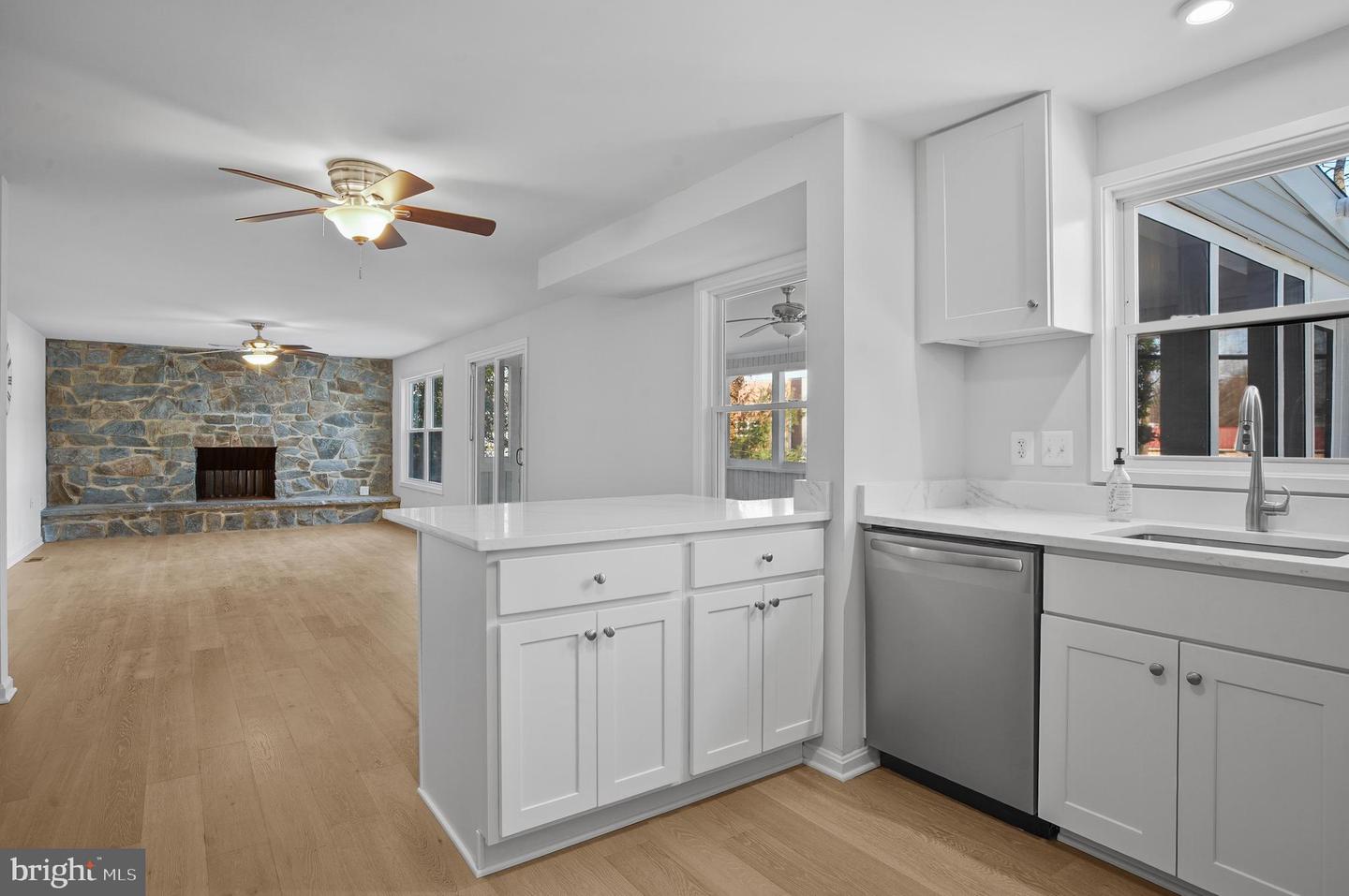 Riva, Maryland, 21140, United States, 4 Bedrooms Bedrooms, ,3 BathroomsBathrooms,Residential,For Sale,1993297