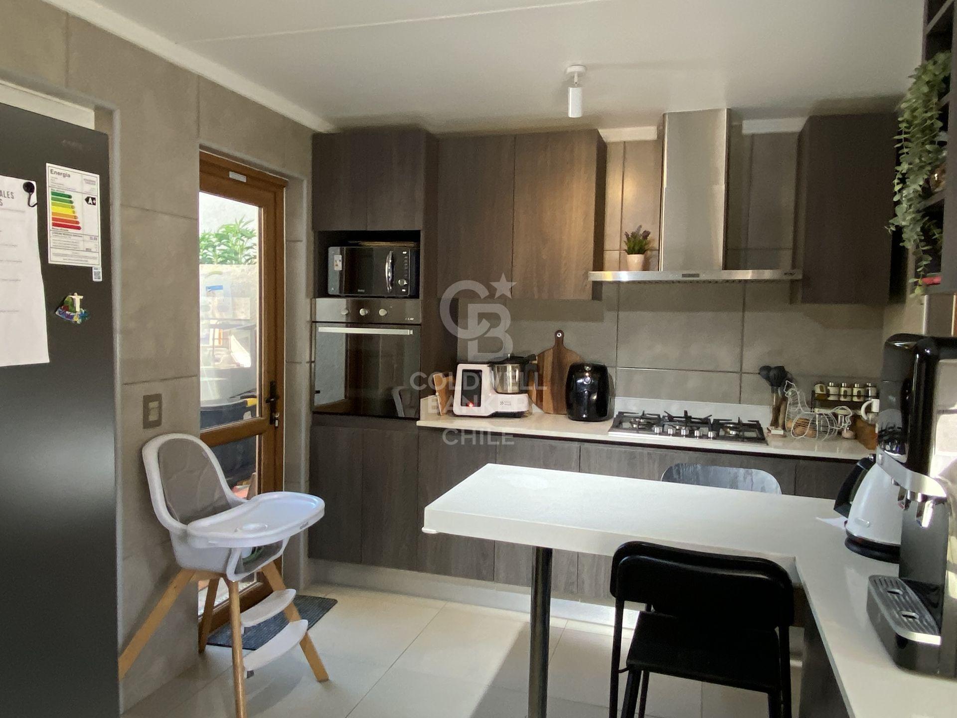 Colina, Chile, 3 Bedrooms Bedrooms, ,3 BathroomsBathrooms,Residential,For Sale,1730336