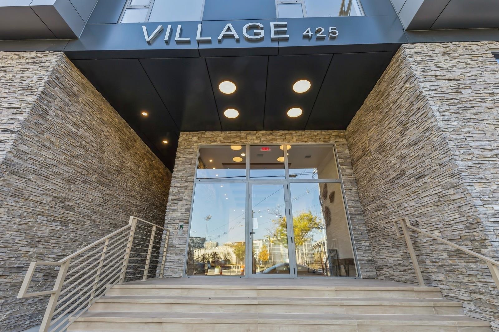 425 3rd St Unit 202, Jersey City, New Jersey, 07302, United States, 2 Bedrooms Bedrooms, ,2 BathroomsBathrooms,Residential,For Sale,425 3rd St Unit 202,1674924
