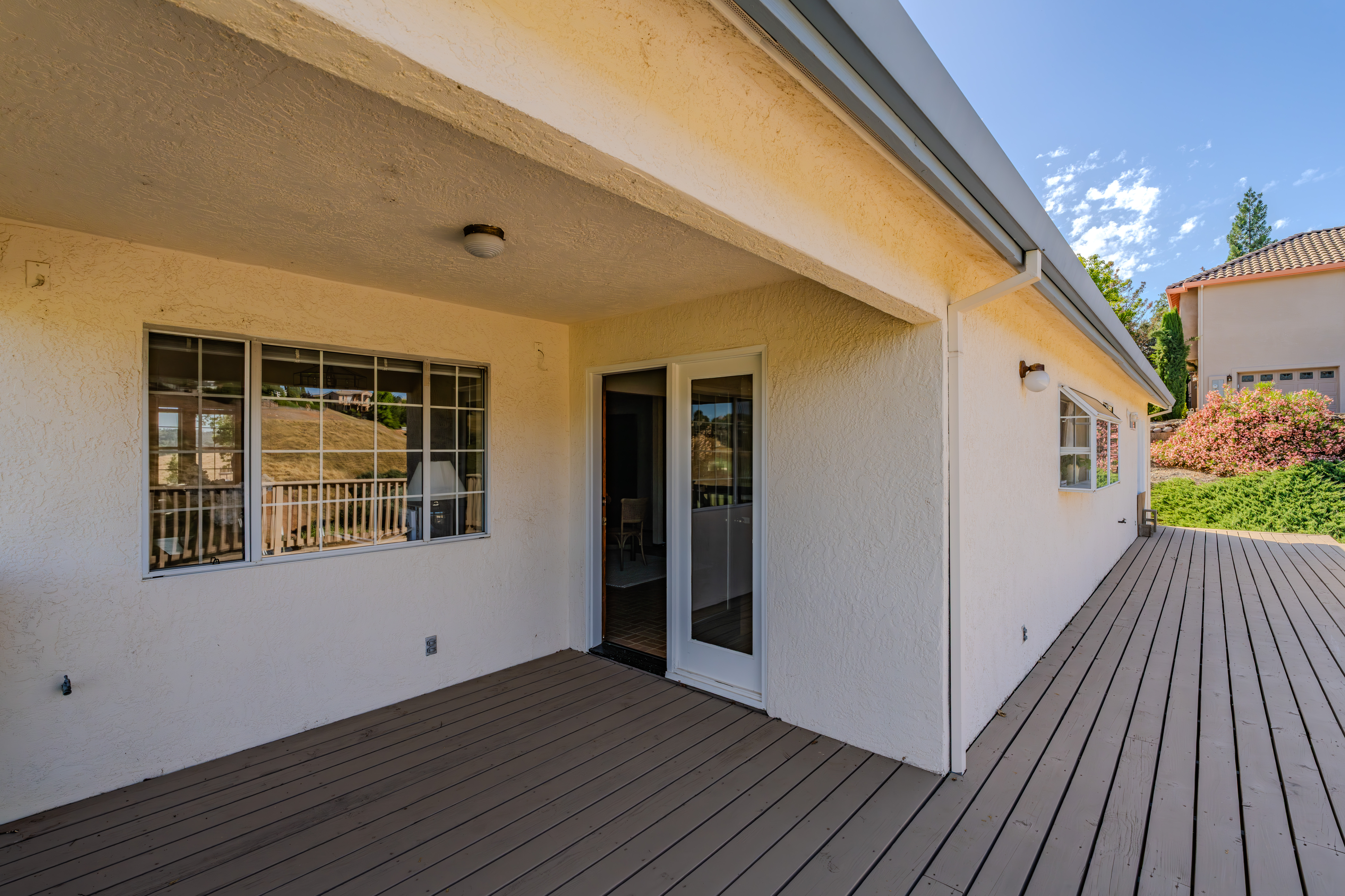  Spacious Sutter Creek Home with Hillside Views and Endless Potential - 物件實景