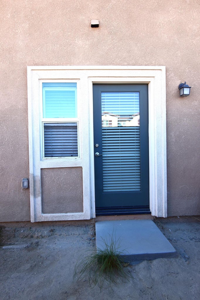 Indio, California, 92203, United States, 4 Bedrooms Bedrooms, ,3 BathroomsBathrooms,Residential,For Sale,1992452