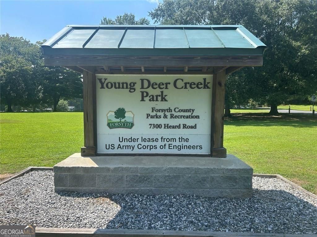 Cumming, Georgia, 30041, United States, 4 Bedrooms Bedrooms, ,4 BathroomsBathrooms,Residential,For Sale,1929935