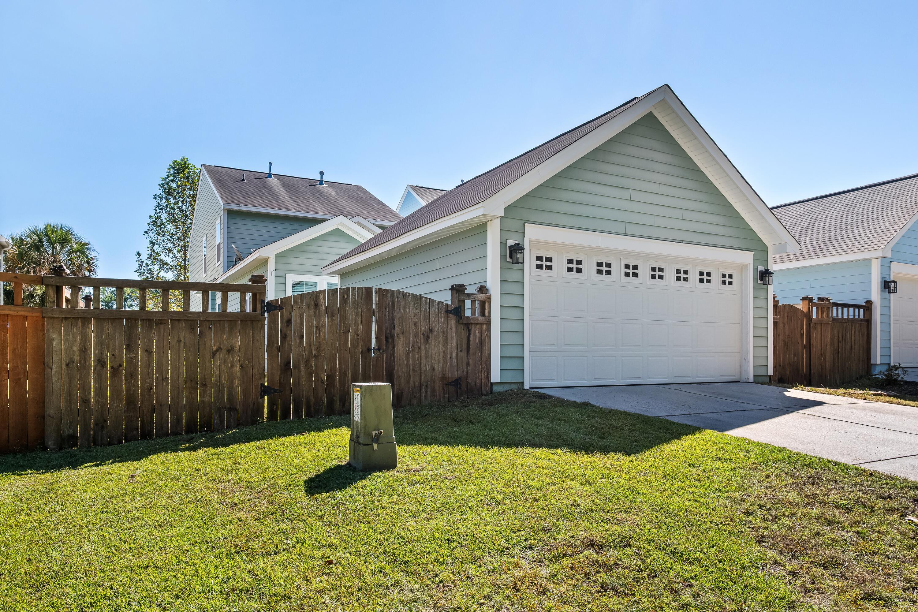 Johns Island, South Carolina, 29455, United States, 3 Bedrooms Bedrooms, ,3 BathroomsBathrooms,Residential,For Sale,1972783