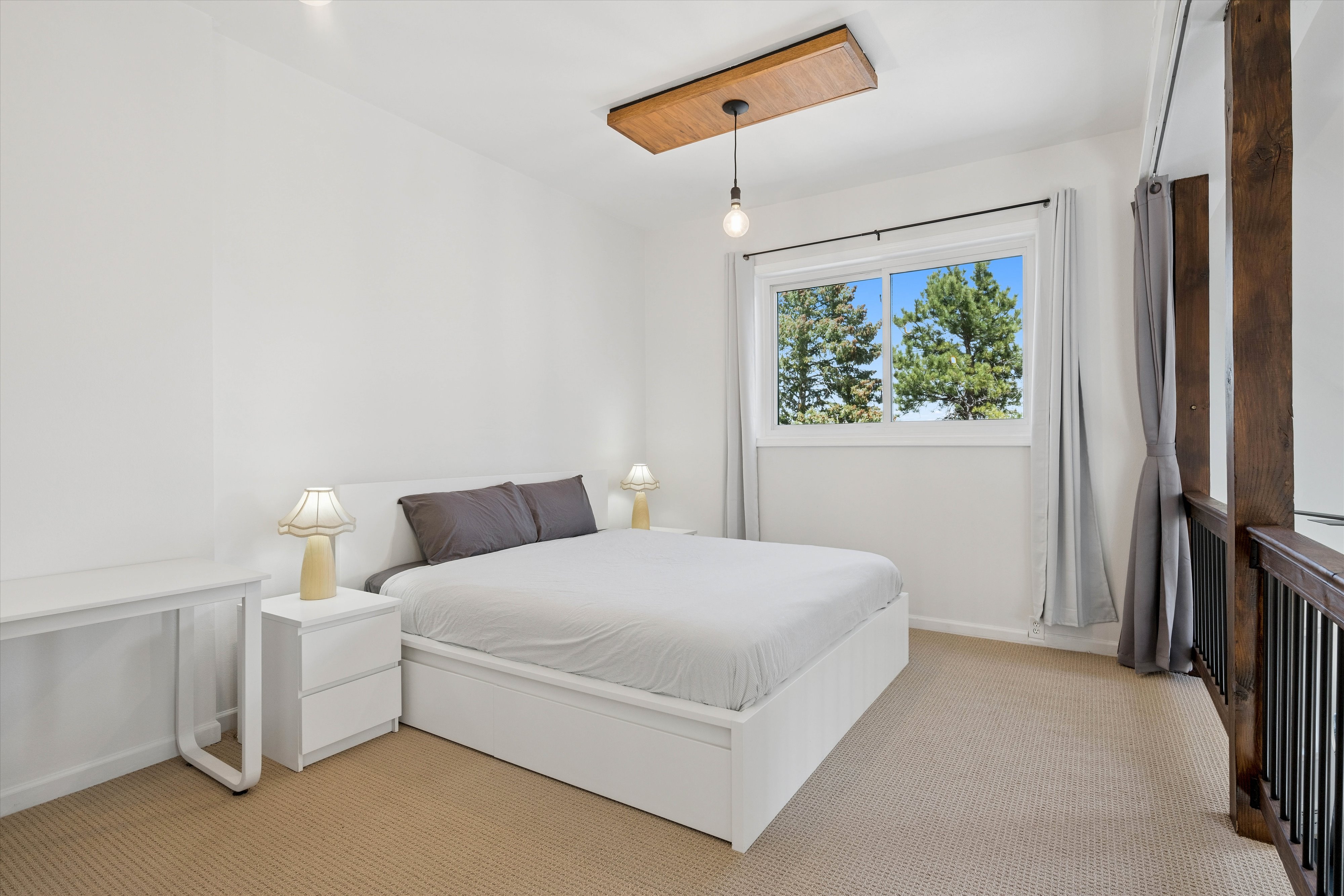  Experience Refined Mid-Century Inspired Mountain Living on 3.37 Acres - 物件實景