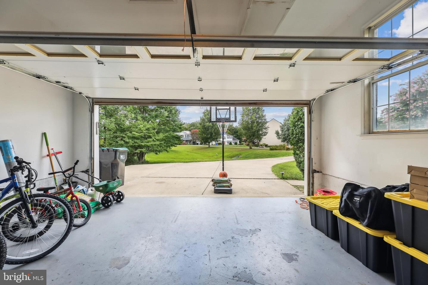 Waldorf, Maryland, 20603, United States, 4 Bedrooms Bedrooms, ,4 BathroomsBathrooms,Residential,For Sale,1918703