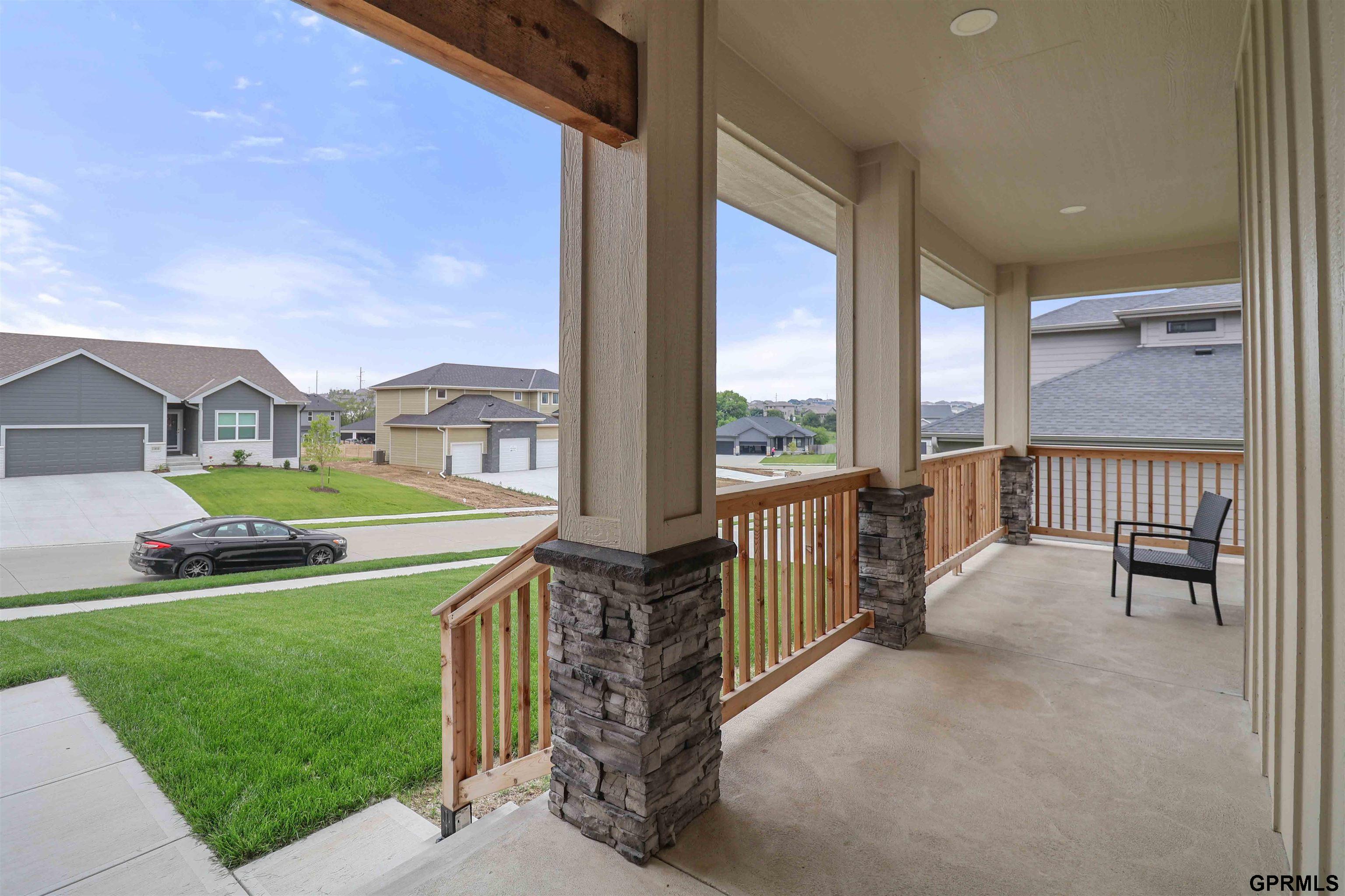 Papillion, Nebraska, 68046, United States, 5 Bedrooms Bedrooms, ,5 BathroomsBathrooms,Residential,For Sale,1846558
