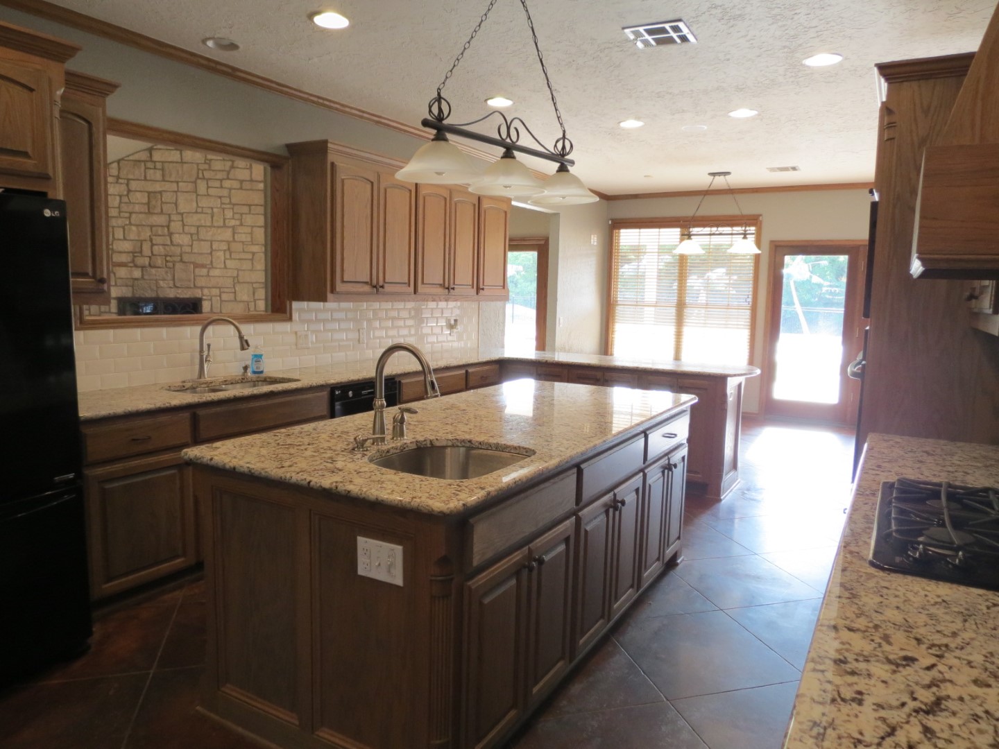Stillwater, Oklahoma, 74075, United States, 3 Bedrooms Bedrooms, ,4 BathroomsBathrooms,Residential,For Sale,1848802