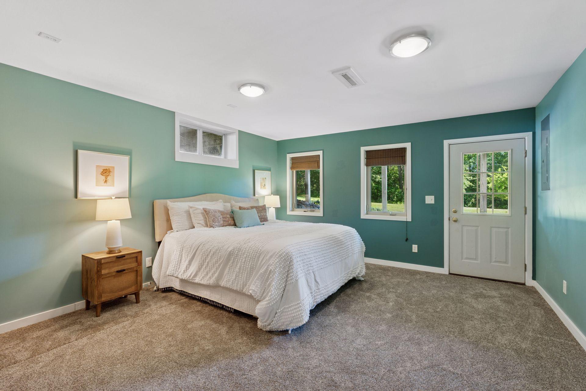 Chisago Lake Twp, Minnesota, 55073, United States, 4 Bedrooms Bedrooms, ,2 BathroomsBathrooms,Residential,For Sale,1912277