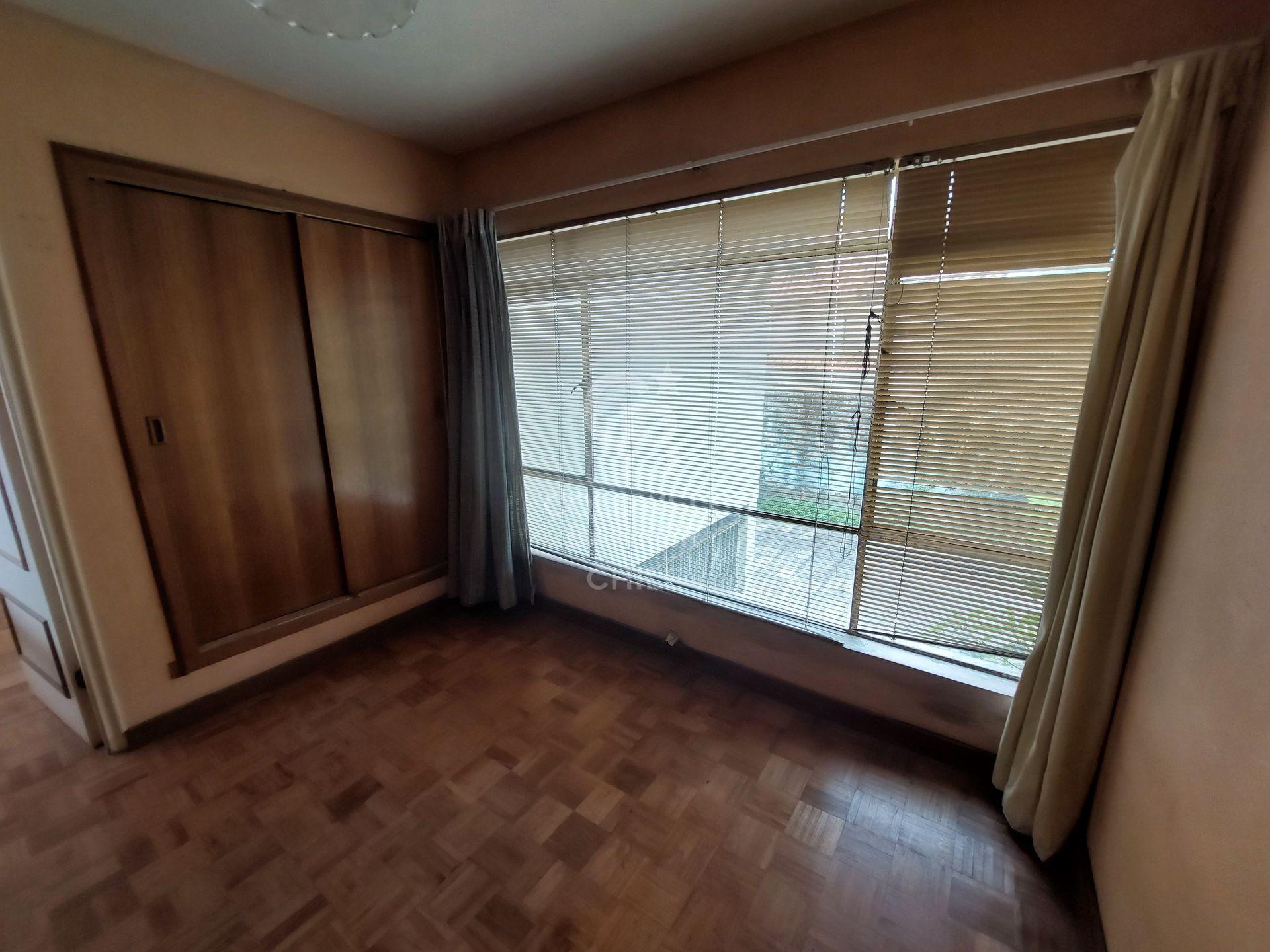 Viña Del Mar, Chile, 5 Bedrooms Bedrooms, ,5 BathroomsBathrooms,Residential,For Sale,1965711