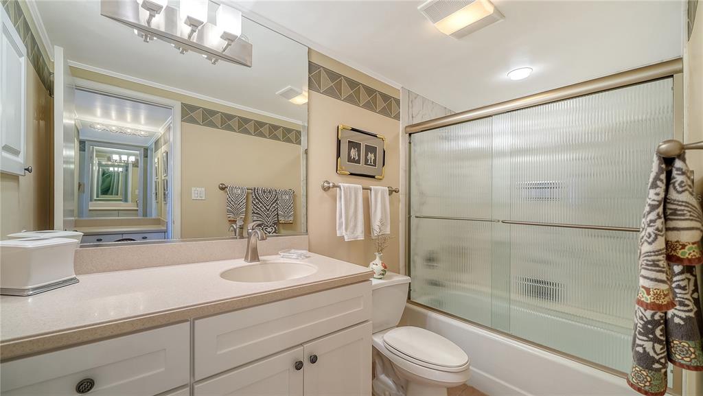 Longboat Key, Florida, 34228, United States, 2 Bedrooms Bedrooms, ,2 BathroomsBathrooms,Residential,For Sale,1987761