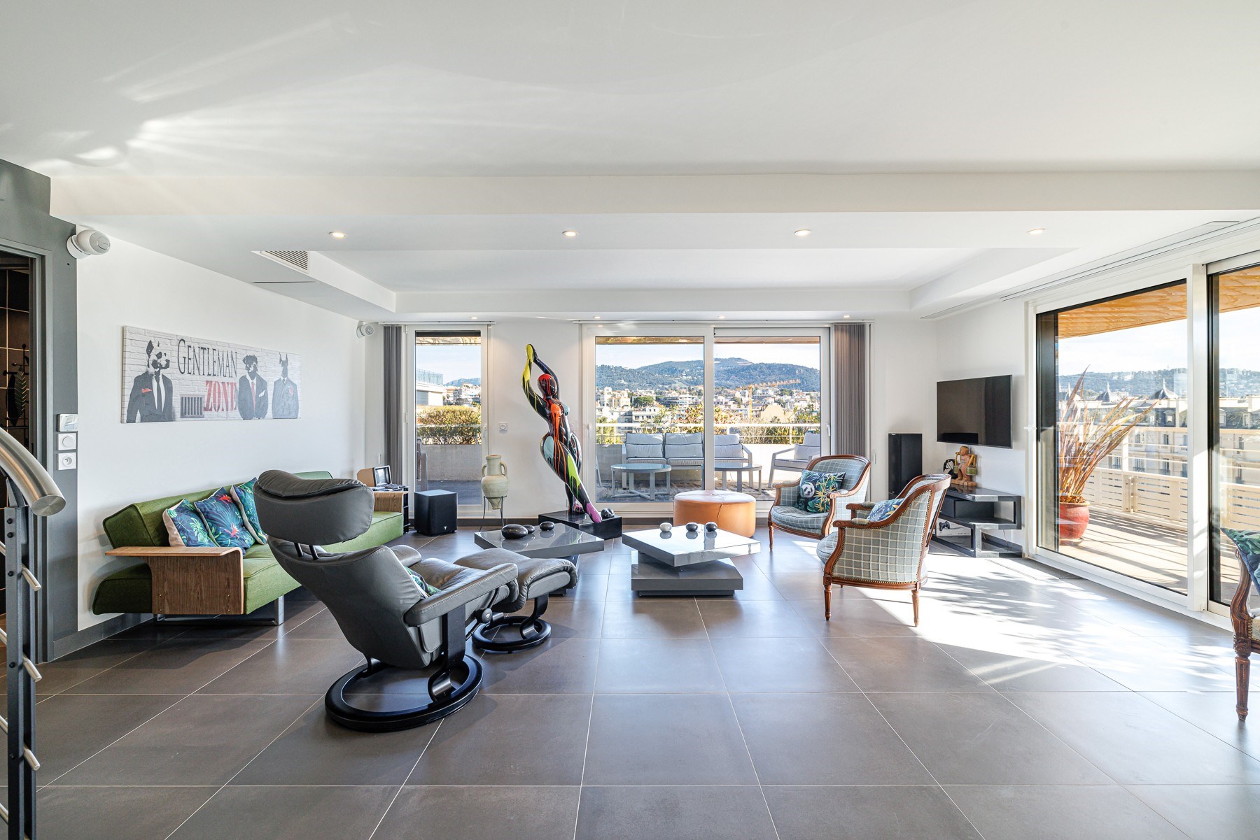  For sale 2-bedroom apartment in Nice Libération with high-end finishes - 物件實景