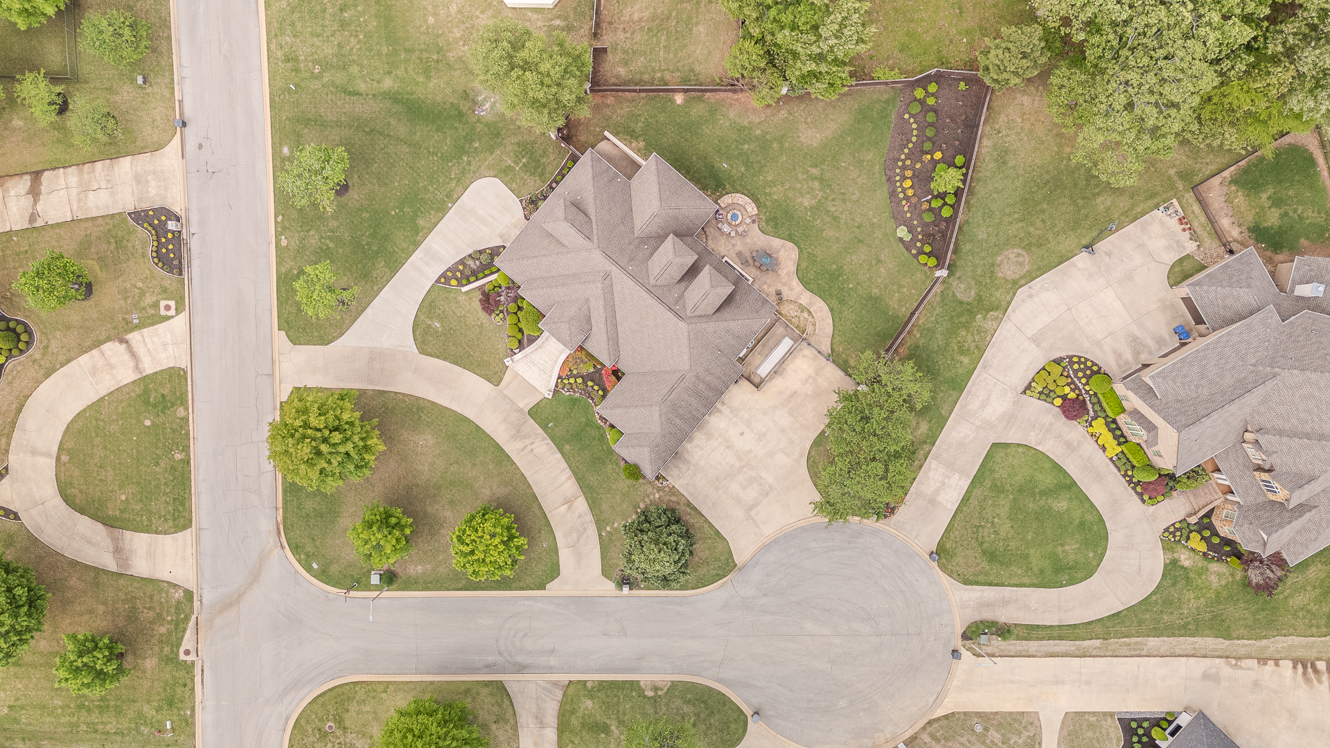 Jonesboro, Arkansas, 72404, United States, 7 Bedrooms Bedrooms, ,7 BathroomsBathrooms,Residential,For Sale,1804641