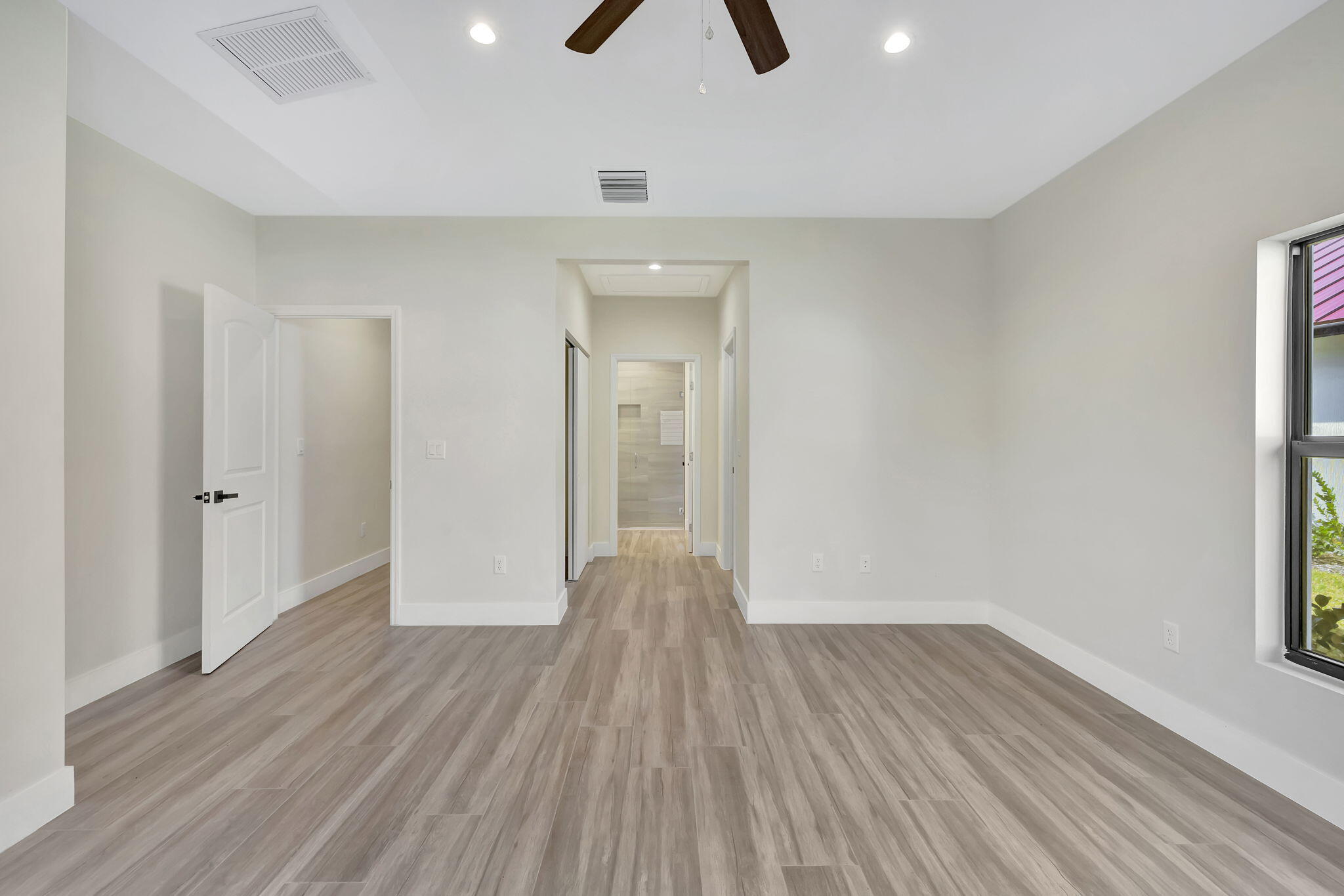 Delray Beach, Florida, 33444, United States, 3 Bedrooms Bedrooms, ,2 BathroomsBathrooms,Residential,For Sale,1690902