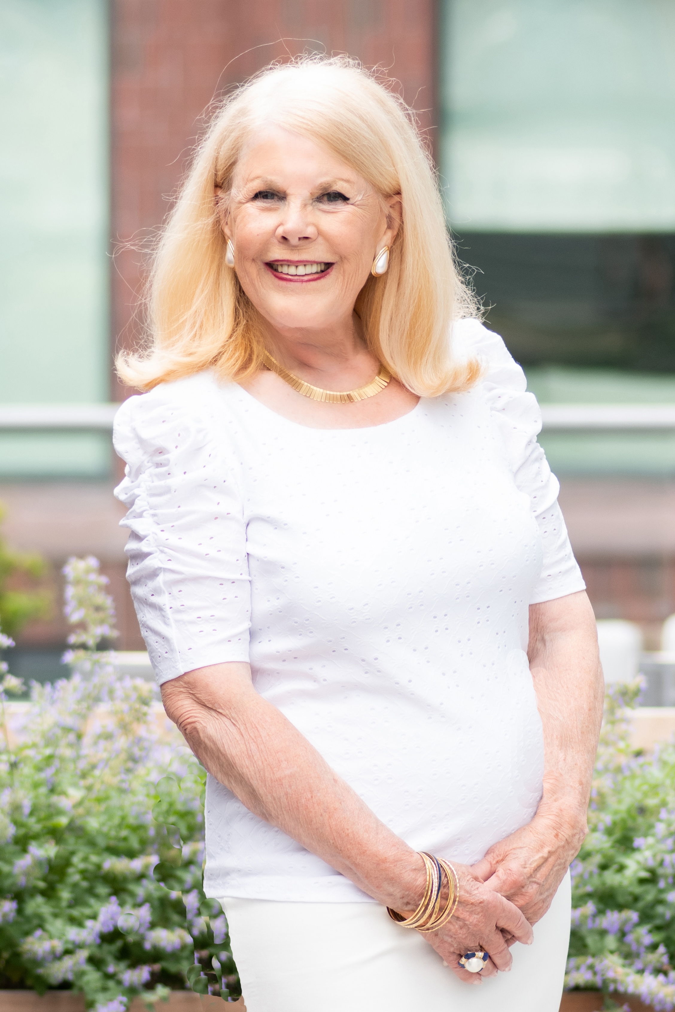Mary Lou Bigelow