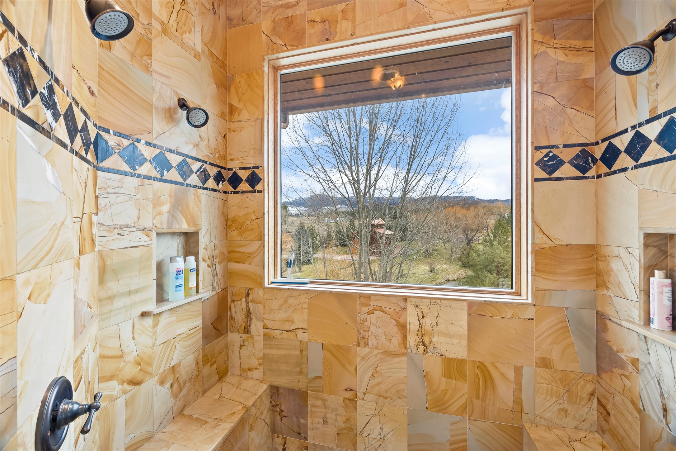  859 Hamilton Heights Road - 物件實景