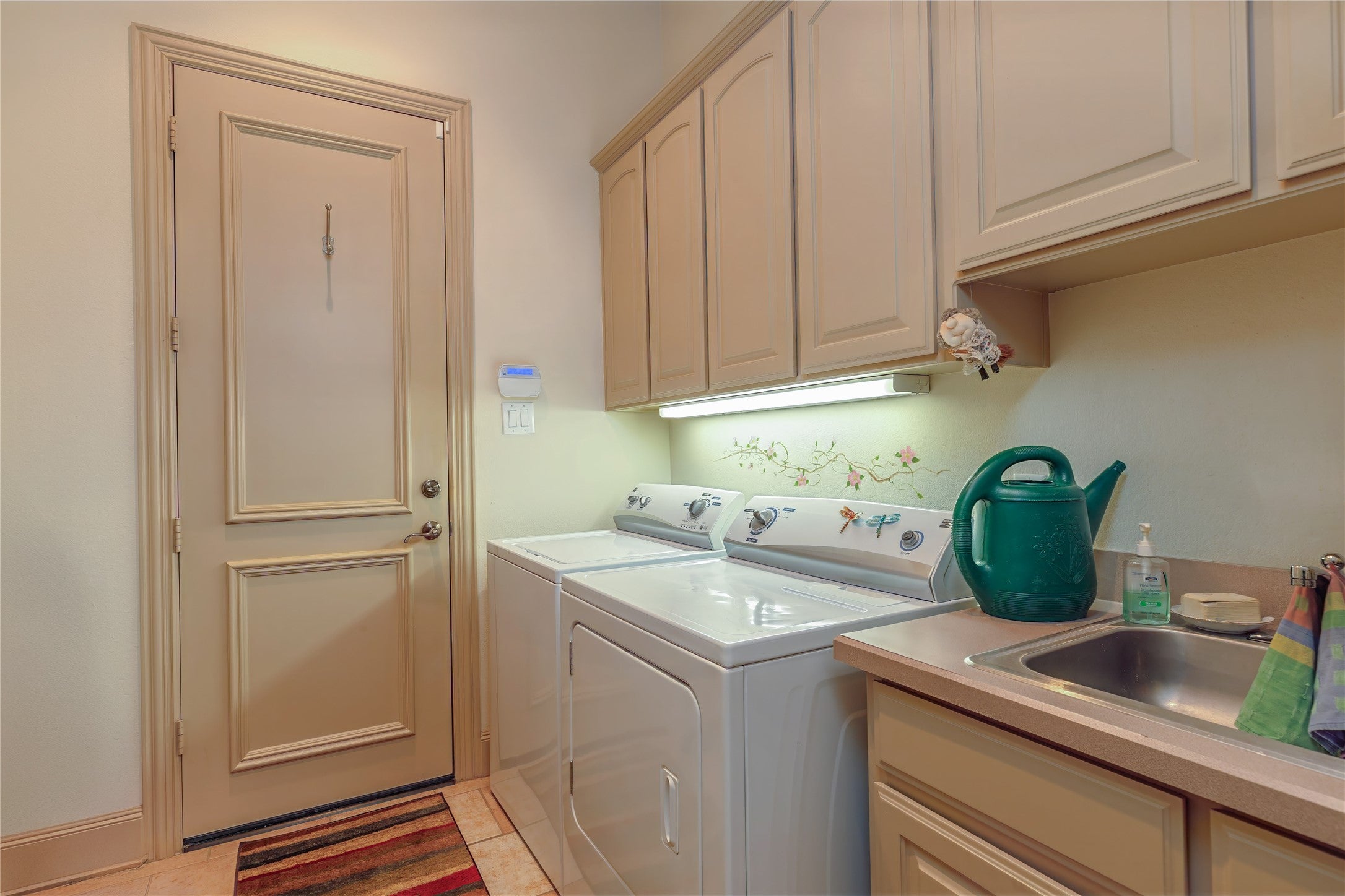 Southlake, Texas, 76092, United States, 3 Bedrooms Bedrooms, ,3 BathroomsBathrooms,Residential,For Sale,1841615