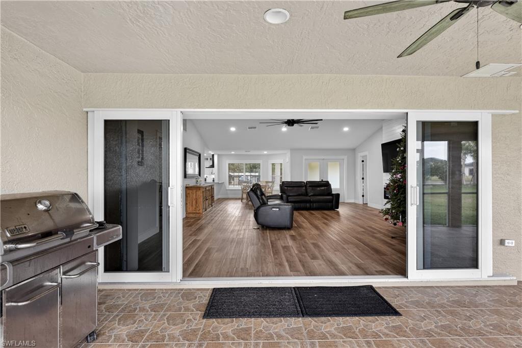 North Fort Myers, Florida, 33917, United States, 3 Bedrooms Bedrooms, ,2 BathroomsBathrooms,Residential,For Sale,2001976