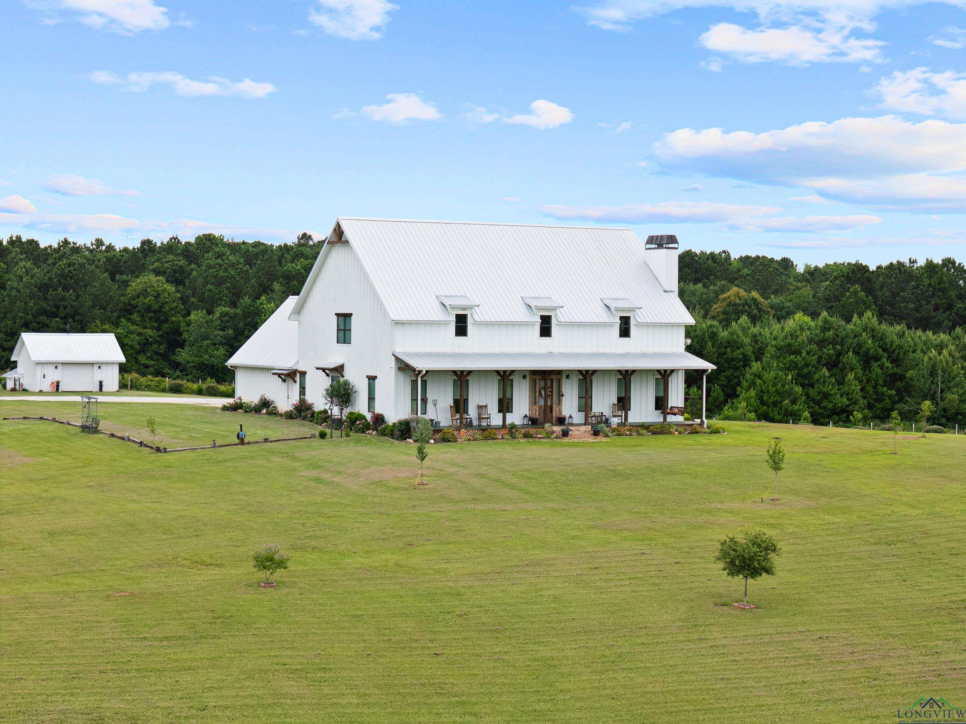 Jefferson, Texas, 75657, United States, 4 Bedrooms Bedrooms, ,4 BathroomsBathrooms,Residential,For Sale,1859470