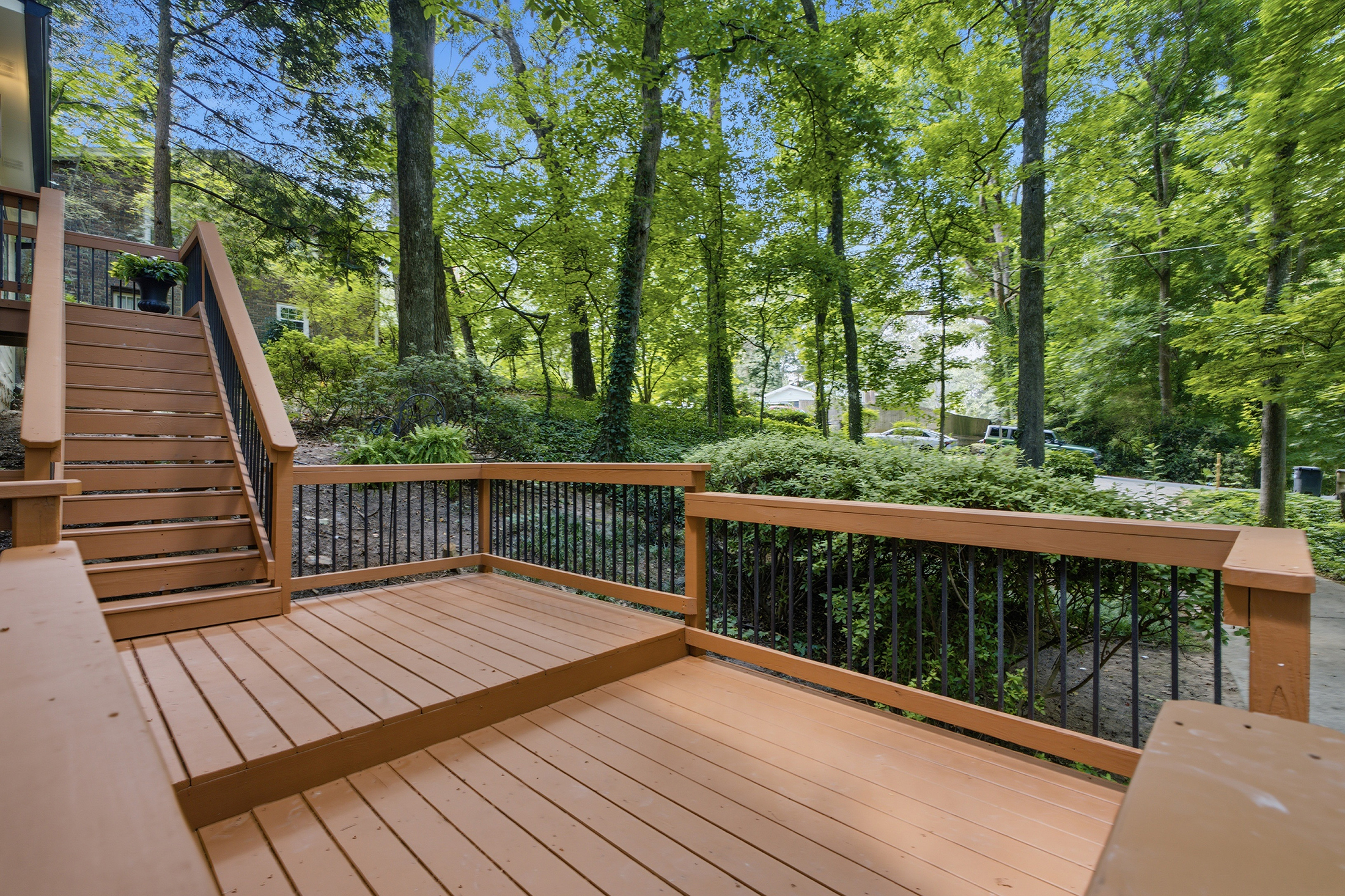  Completely Renovated and Move-In Ready East Cobb Home - 物件實景
