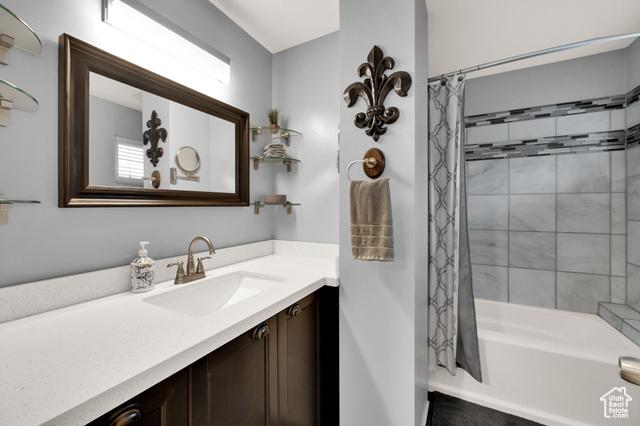 Salt Lake City, Utah, 84124, United States, 4 Bedrooms Bedrooms, ,4 BathroomsBathrooms,Residential,For Sale,1982621