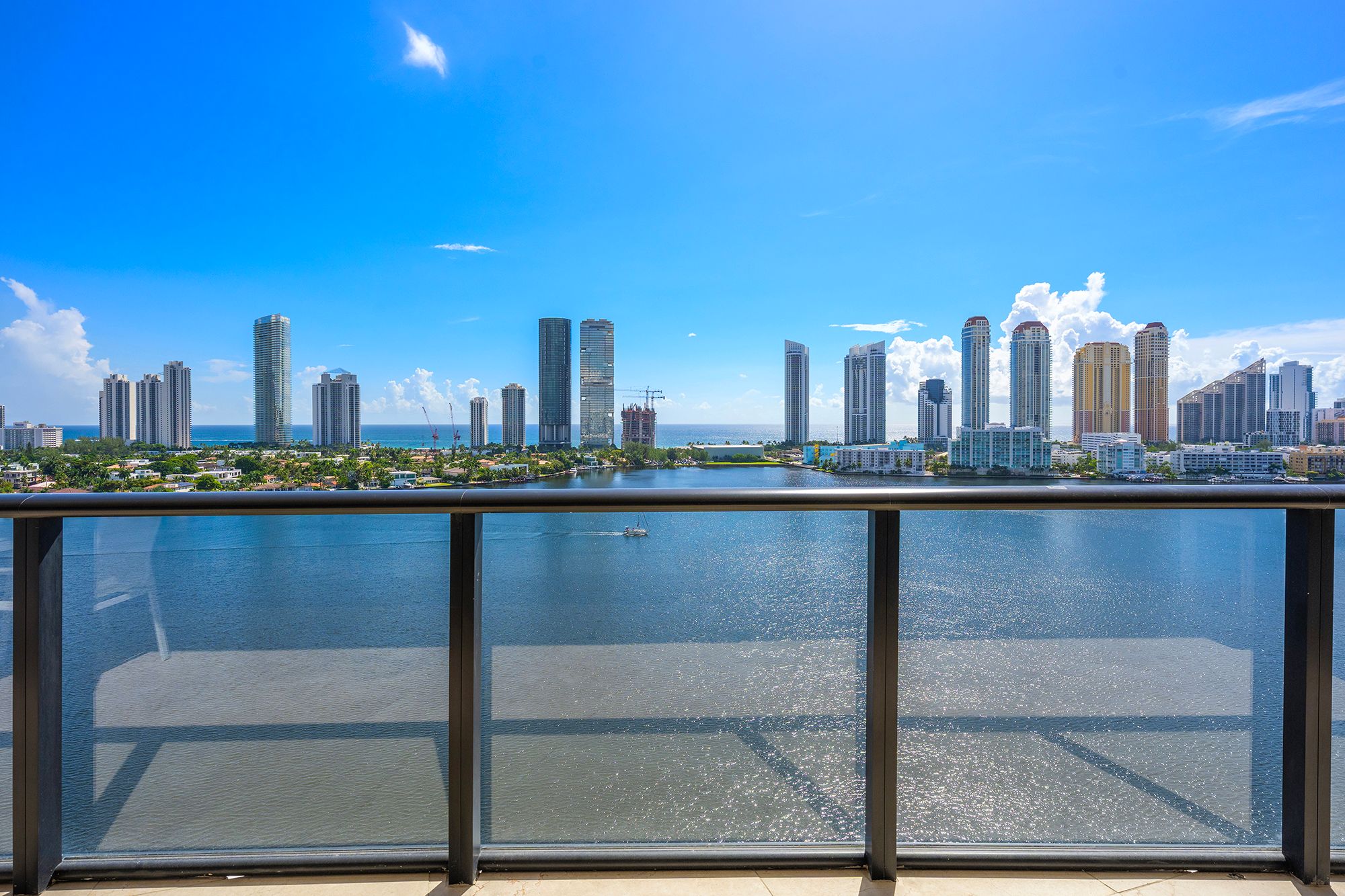  5500 Island Estates Drive, Aventura, FL, 33160 - 物件實景