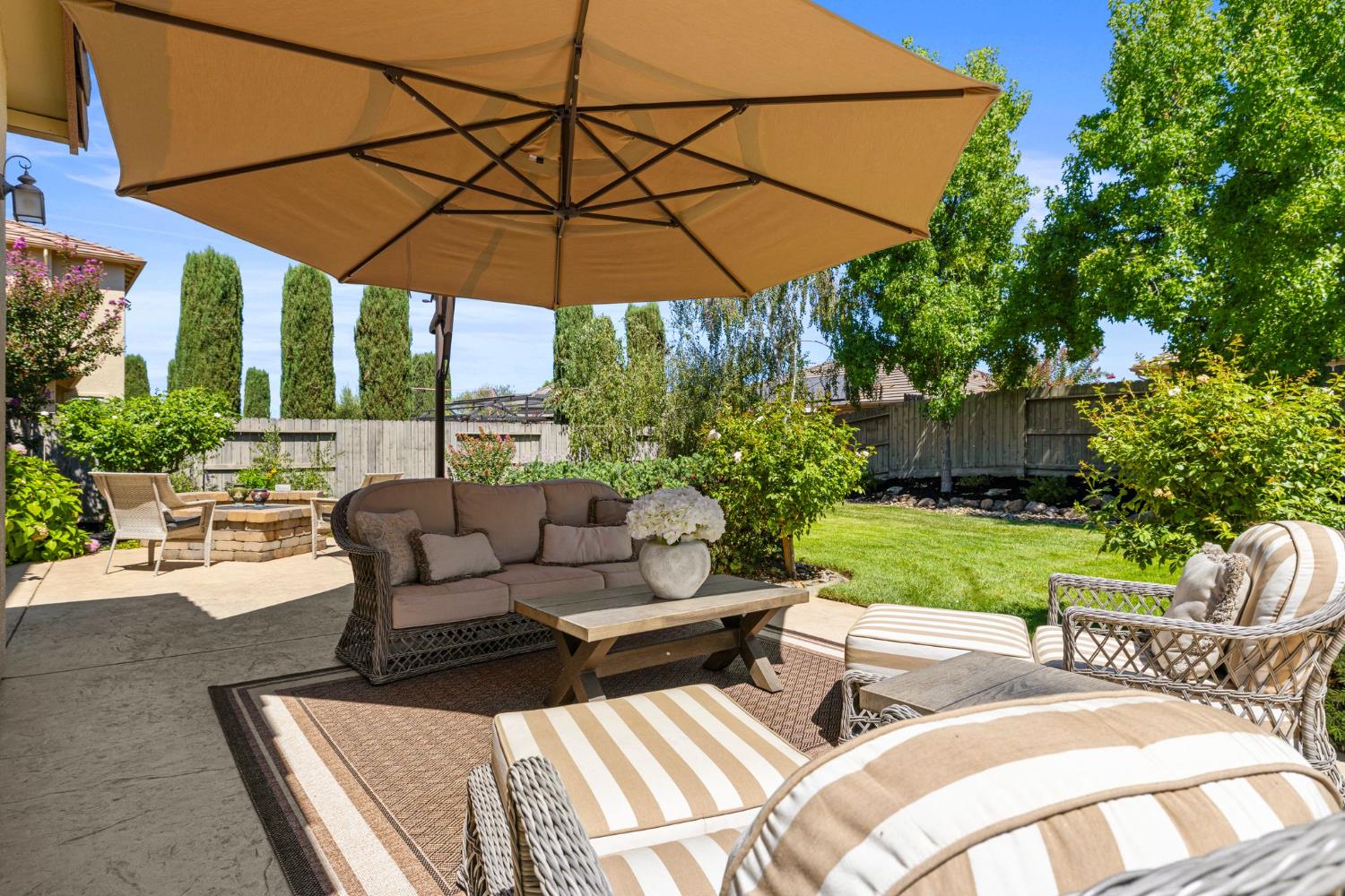 El Dorado Hills, California, 95762, United States, 4 Bedrooms Bedrooms, ,3 BathroomsBathrooms,Residential,For Sale,1925996