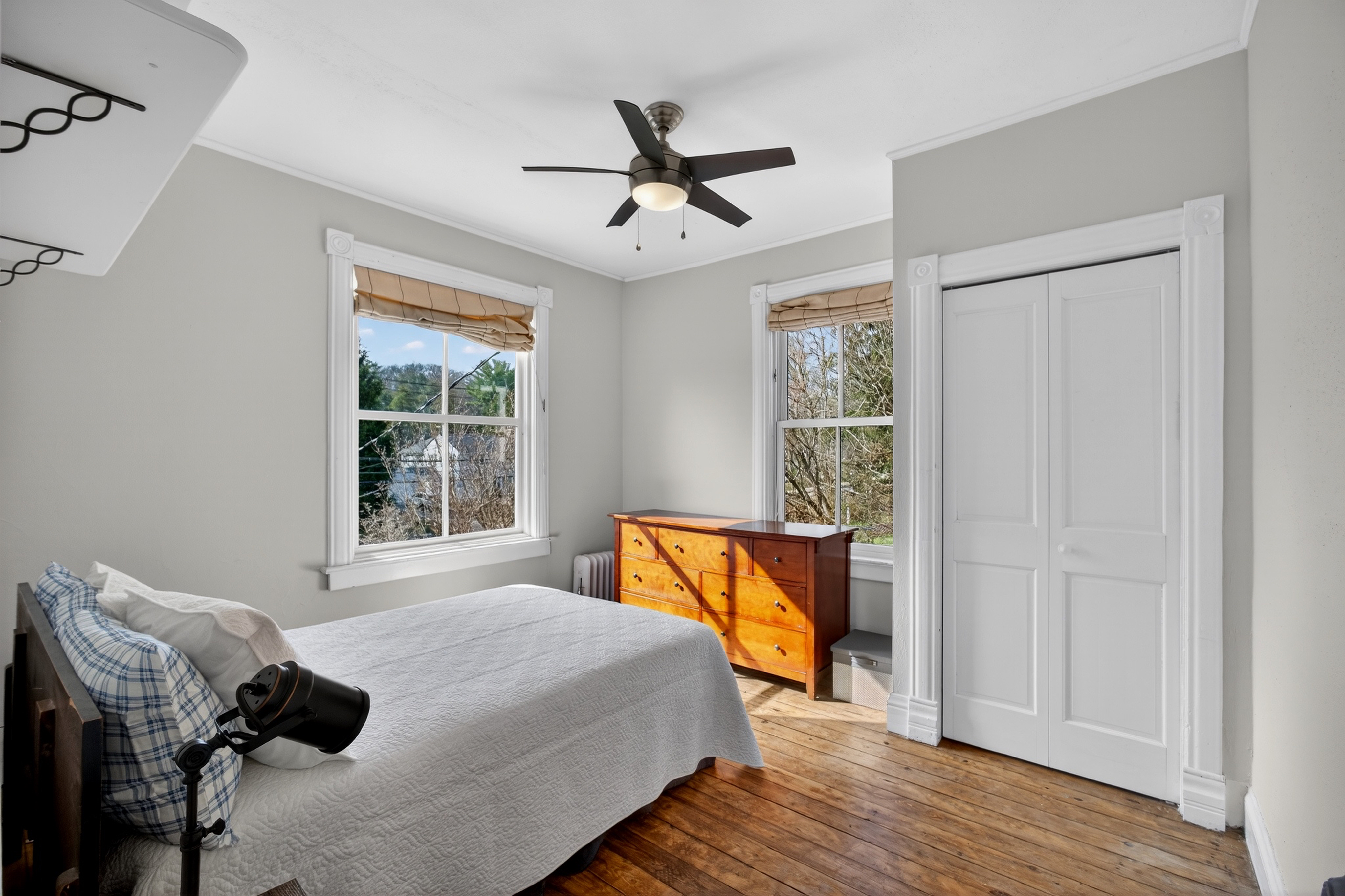  247 Broadway - 物件實景