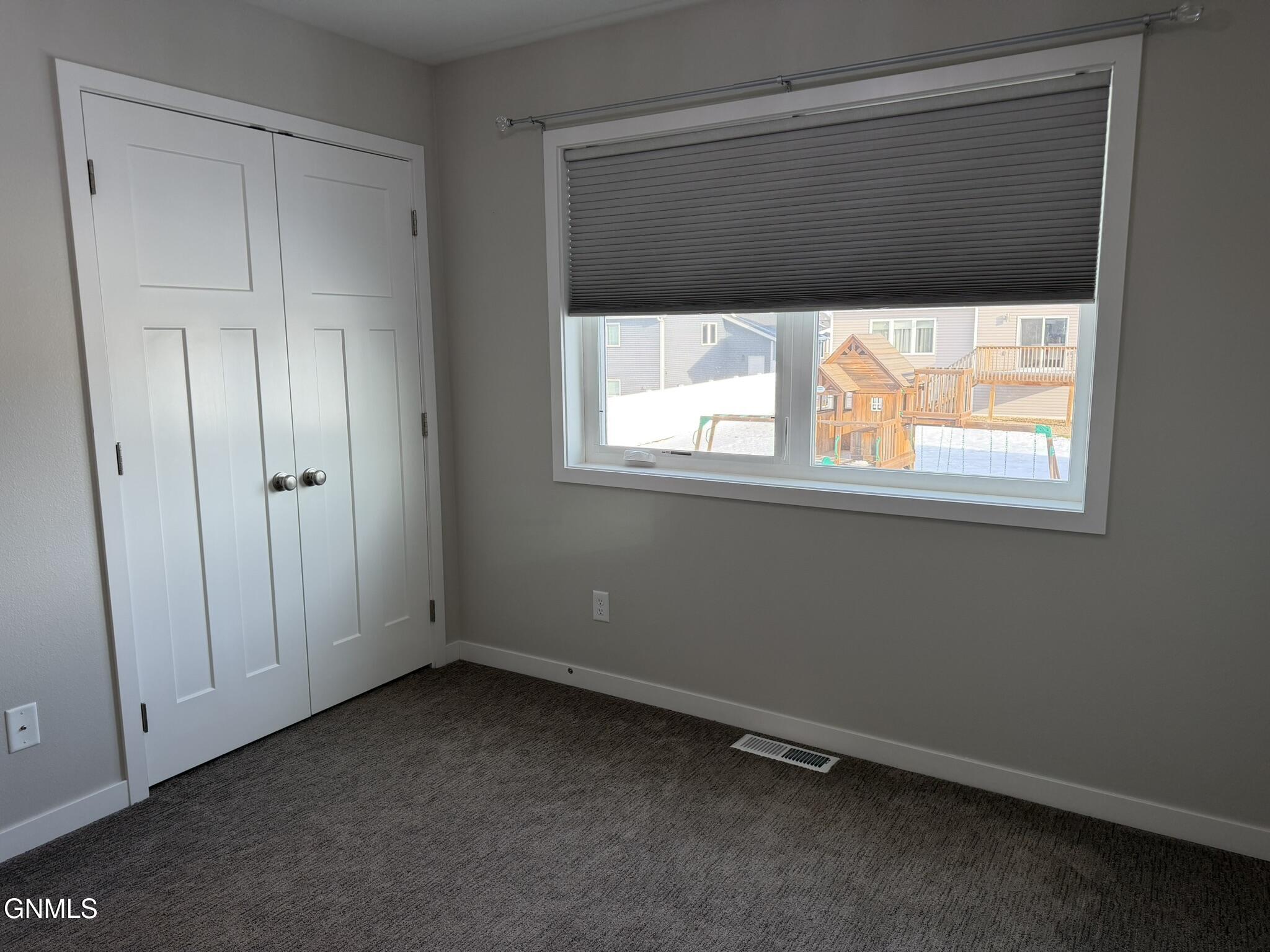 Bismarck, North Dakota, 58504, United States, 5 Bedrooms Bedrooms, ,2 BathroomsBathrooms,Residential,For Sale,1986096