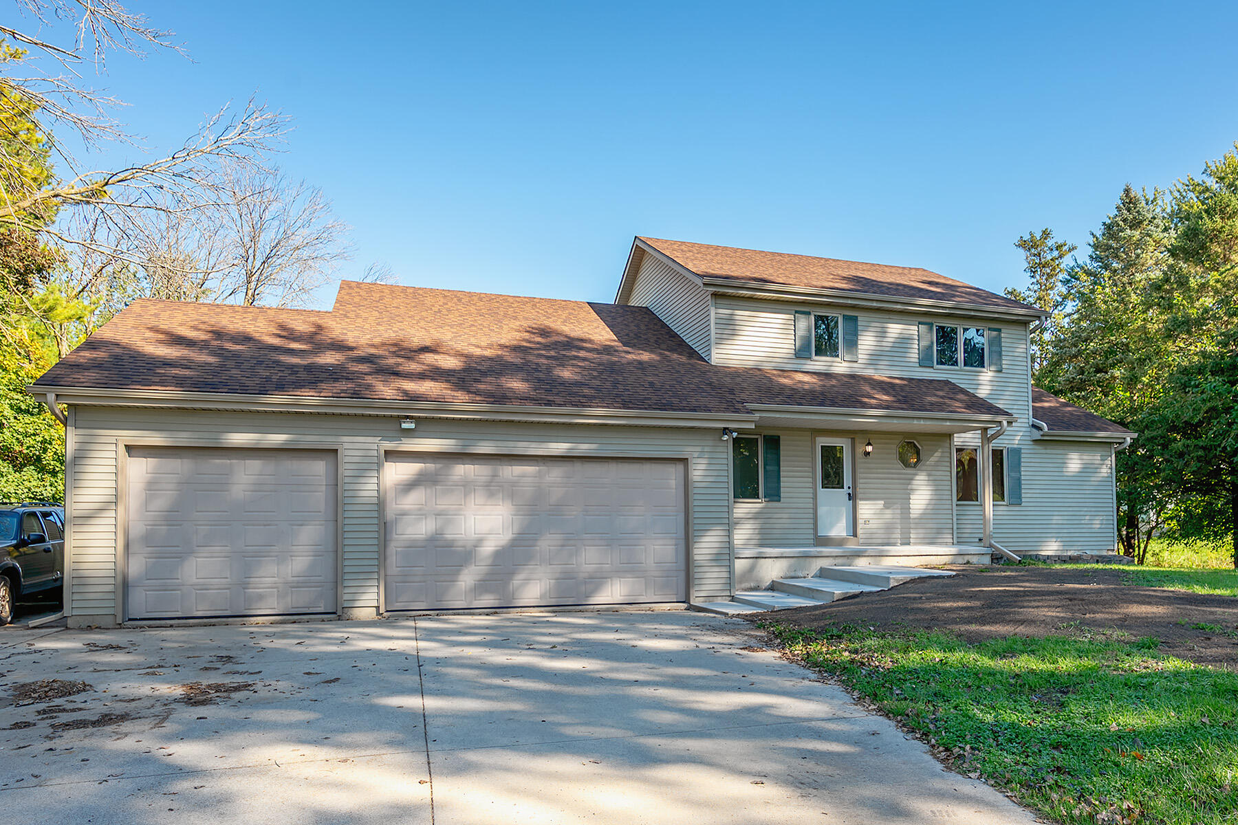 Hustisford, Wisconsin, 53034, United States, 3 Bedrooms Bedrooms, ,3 BathroomsBathrooms,Residential,For Sale,1962581