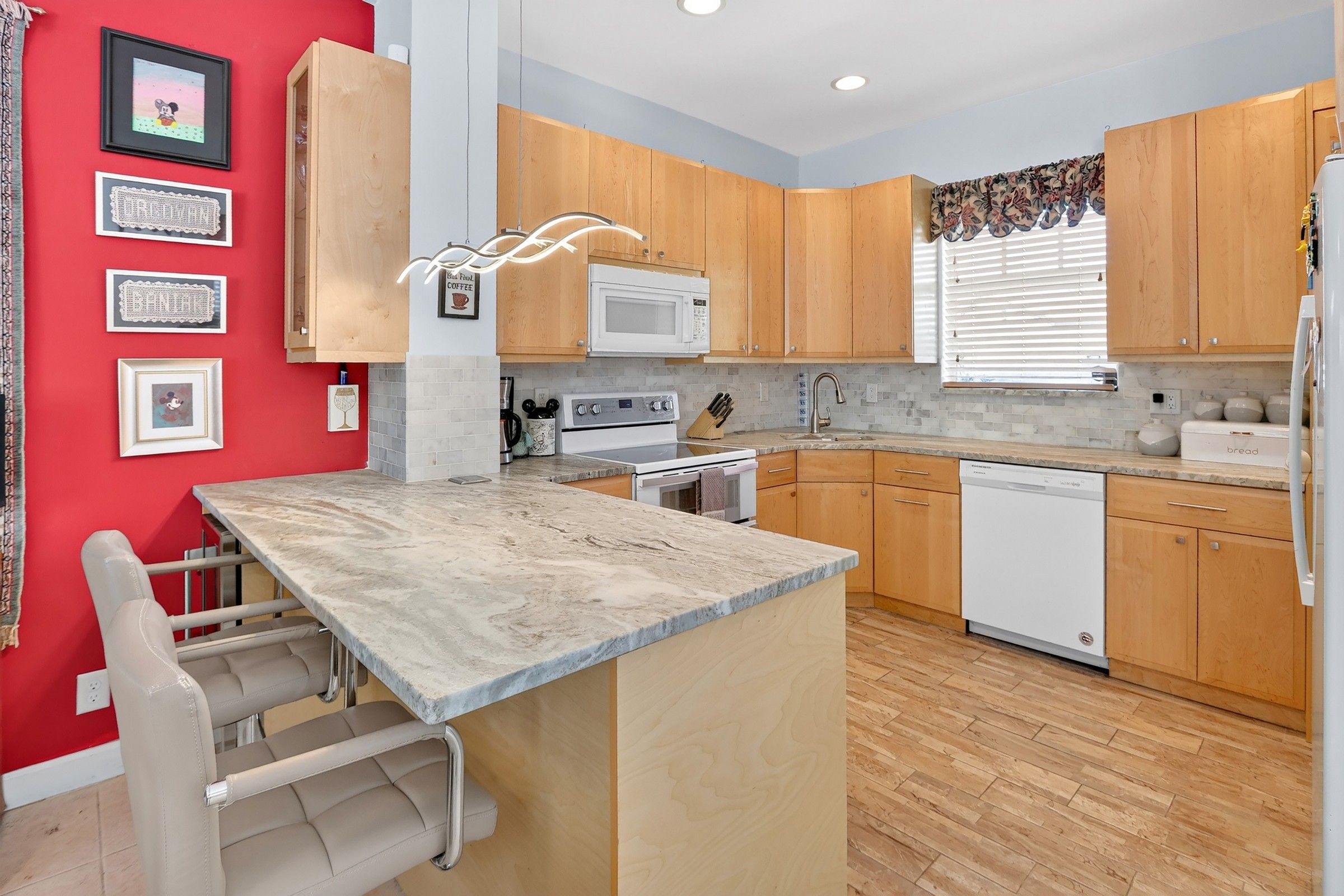 840 NE 14th Pl, Fort Lauderdale, FL, 33304 - 物件實景