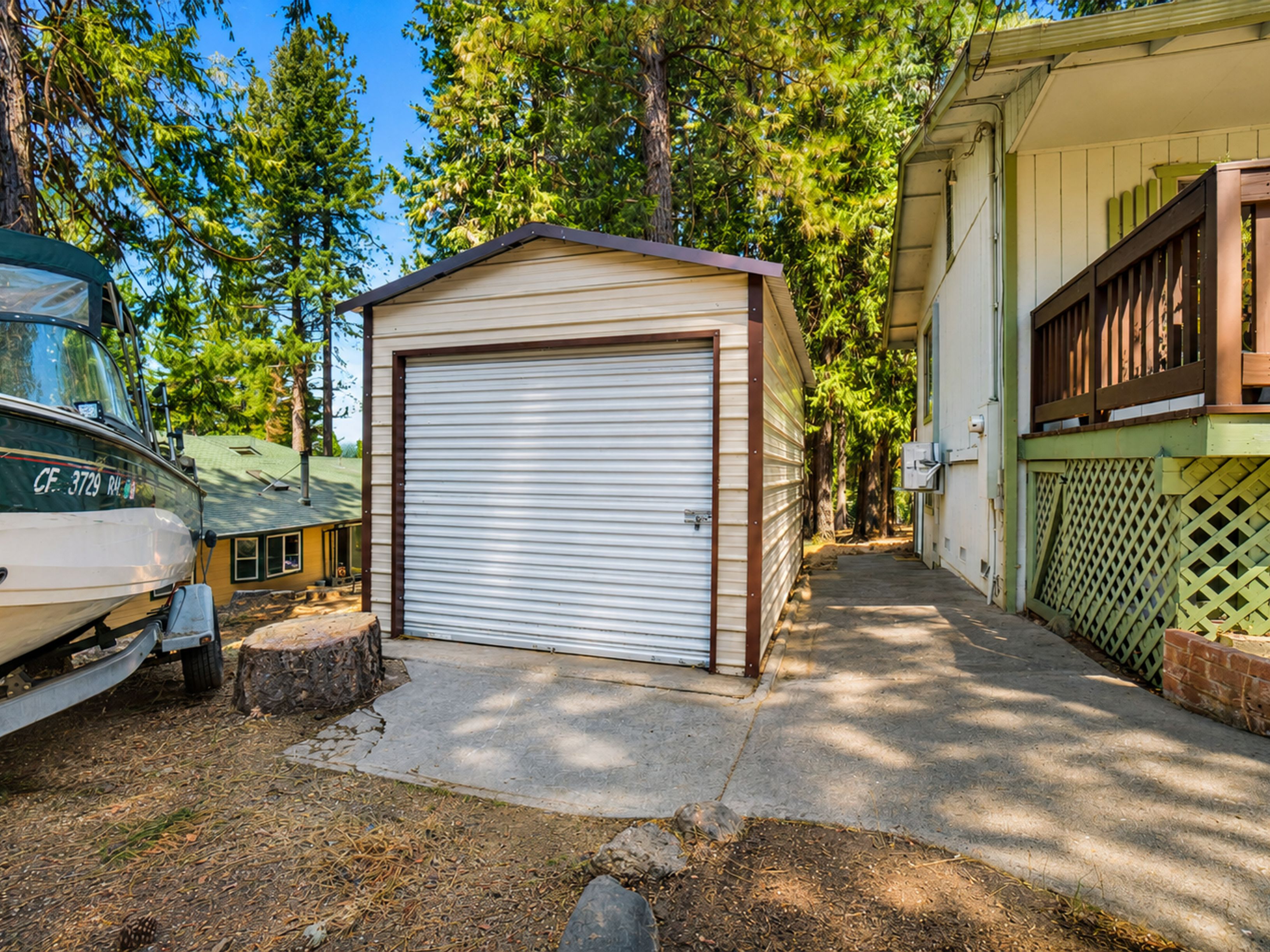  5690 Lupin Lane, Pollock Pines, CA 95726 - 物件實景