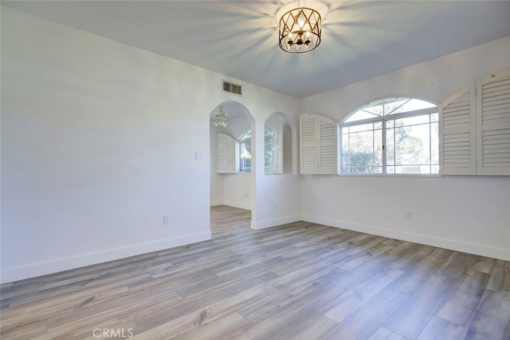 Chatsworth, California, 91311, United States, 3 Bedrooms Bedrooms, ,3 BathroomsBathrooms,Residential,For Sale,1998886