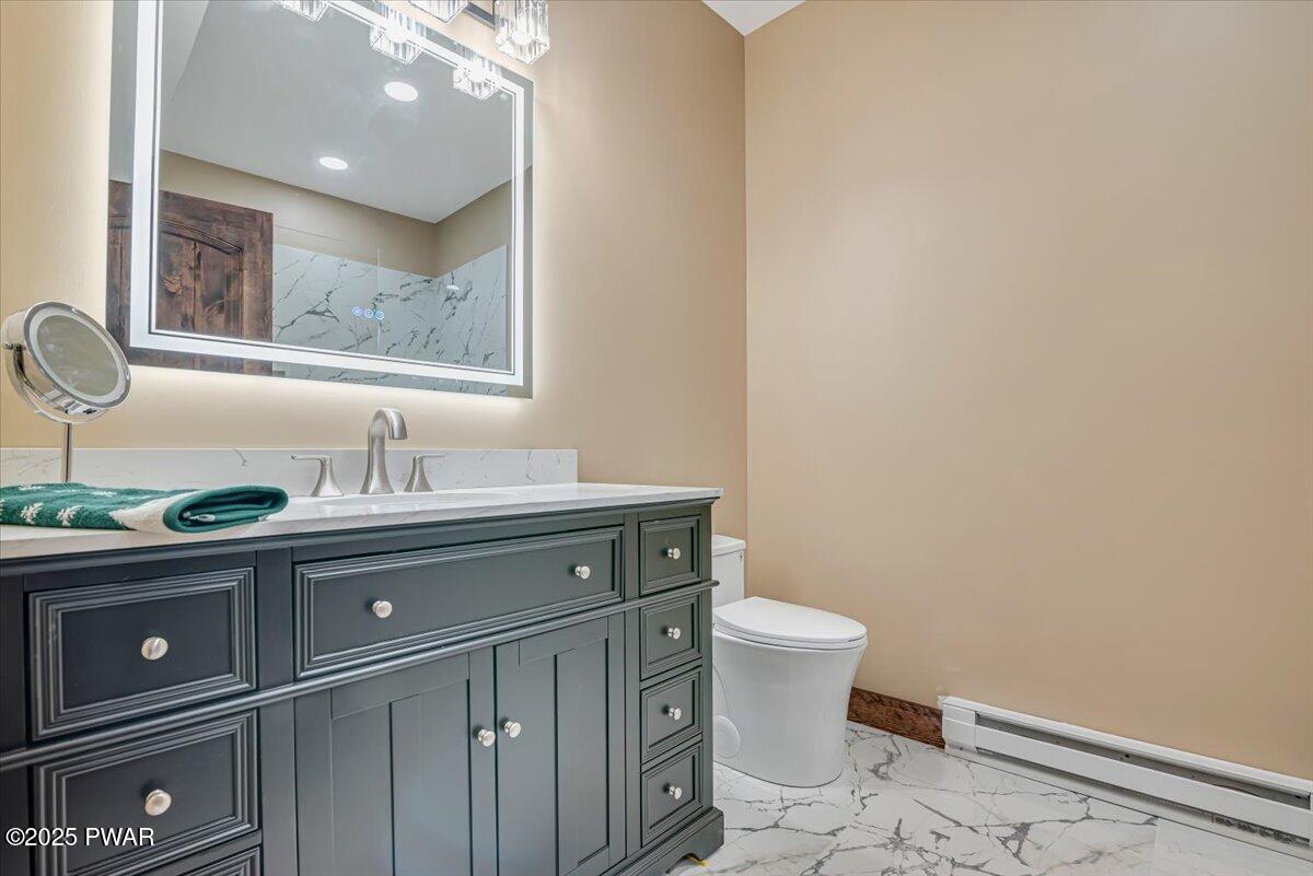 Lake Ariel, Pennsylvania, 18436, United States, 6 Bedrooms Bedrooms, ,4 BathroomsBathrooms,Residential,For Sale,2005698