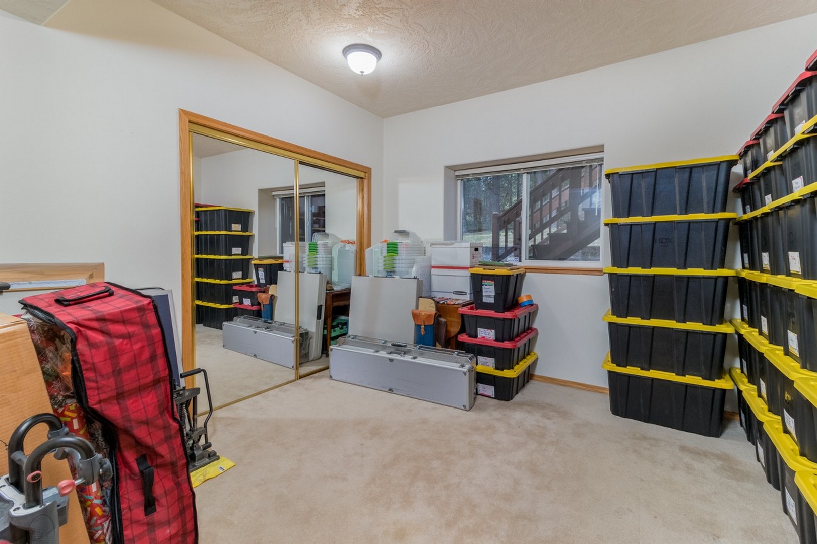 Moyie Springs, Idaho, 83845, United States, 4 Bedrooms Bedrooms, ,3 BathroomsBathrooms,Residential,For Sale,2033523