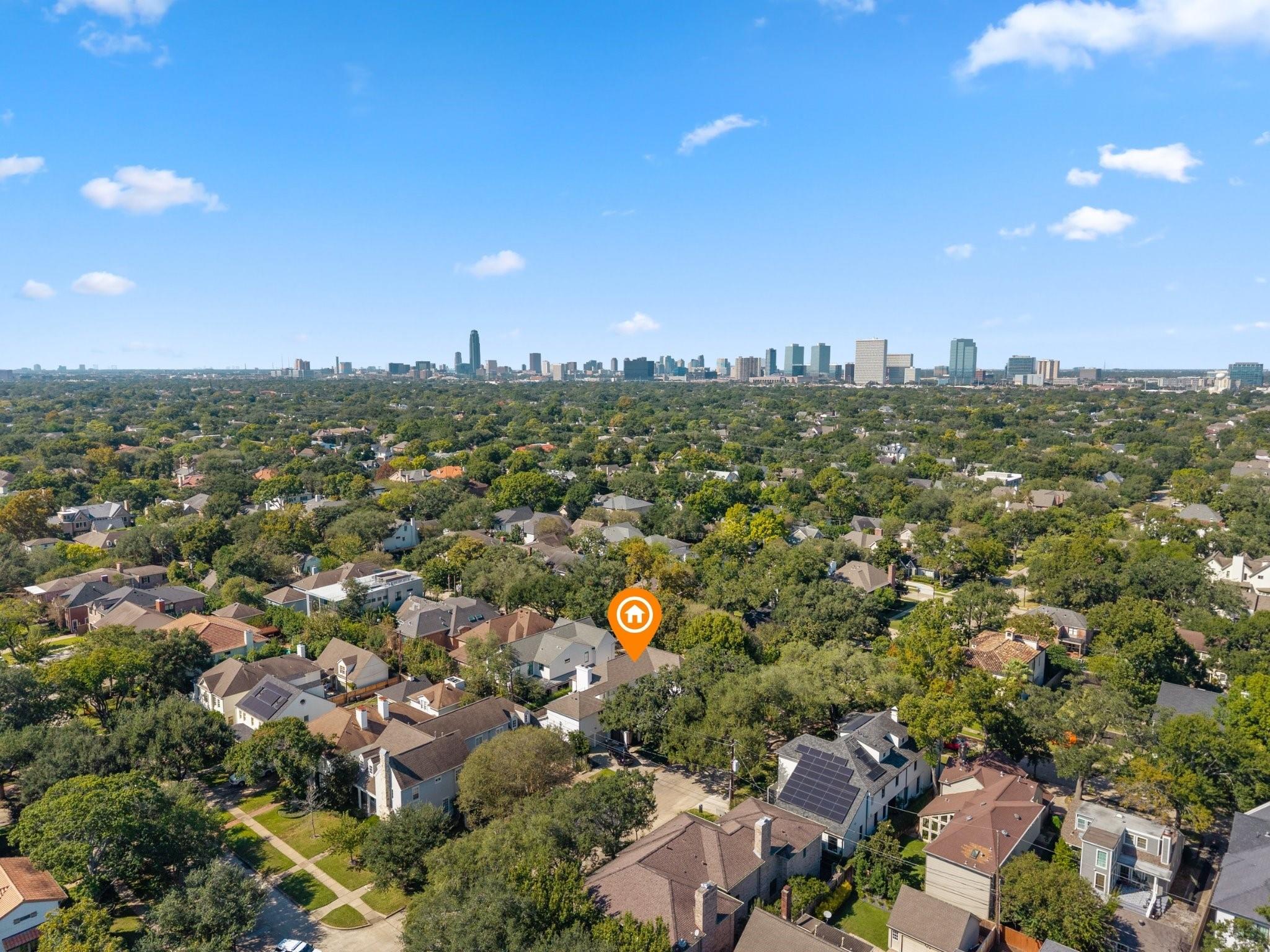 Houston, Texas, 77005, United States, 4 Bedrooms Bedrooms, ,4 BathroomsBathrooms,Residential,For Sale,1980164